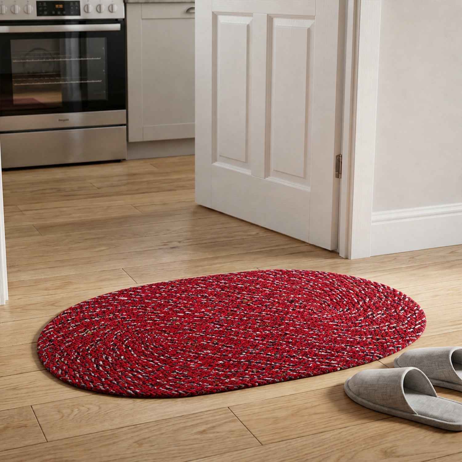 Red Oval Non-Slip Floor Mat Ð Durable & Soft for Indoor Use