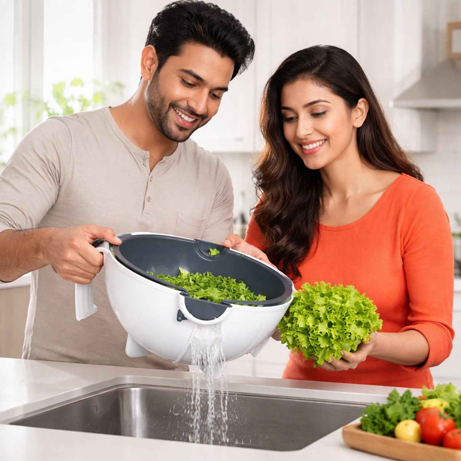 2-in-1 Vegetable Washing Bowl Ð Effortless Rinsing & Draining