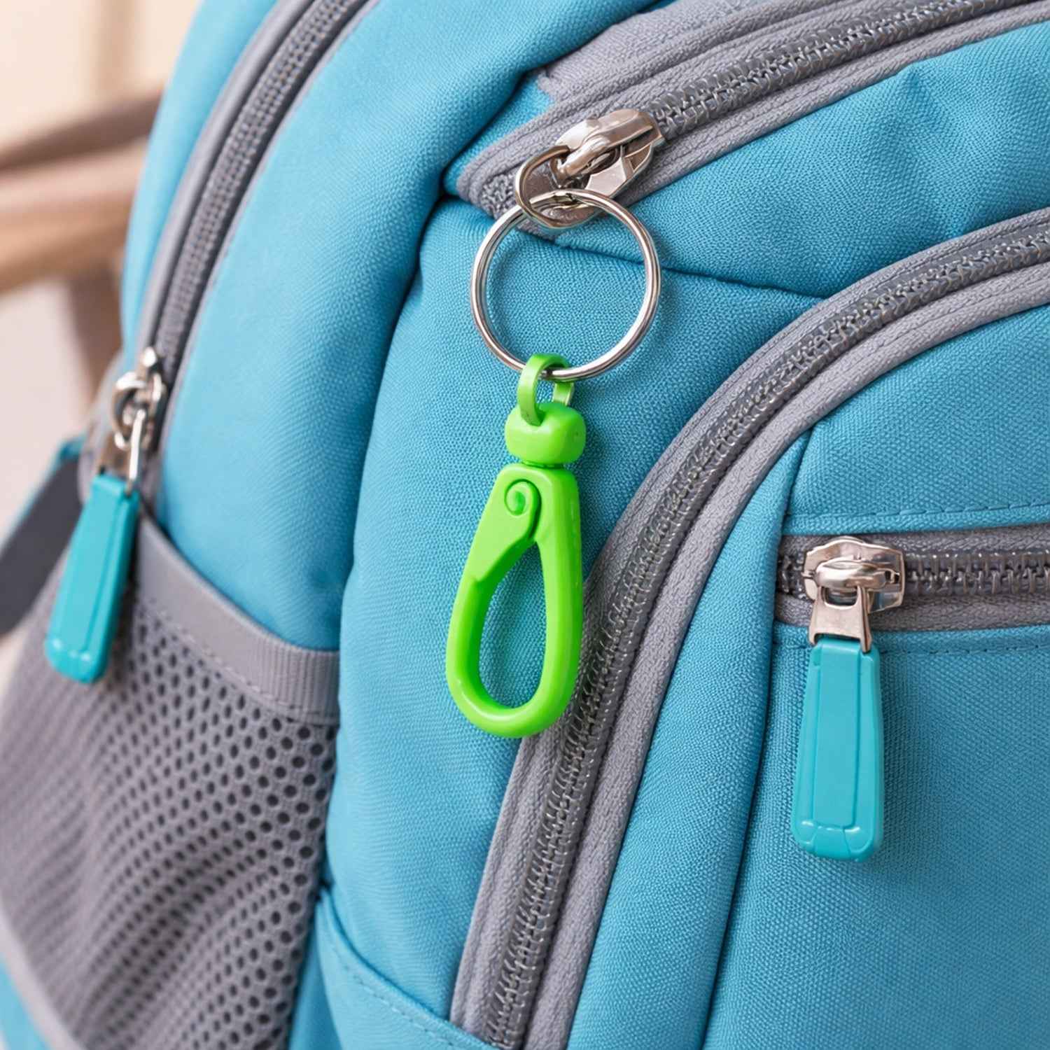 Mini Plastic Carabiner Keychain – Durable & Lightweight Clip