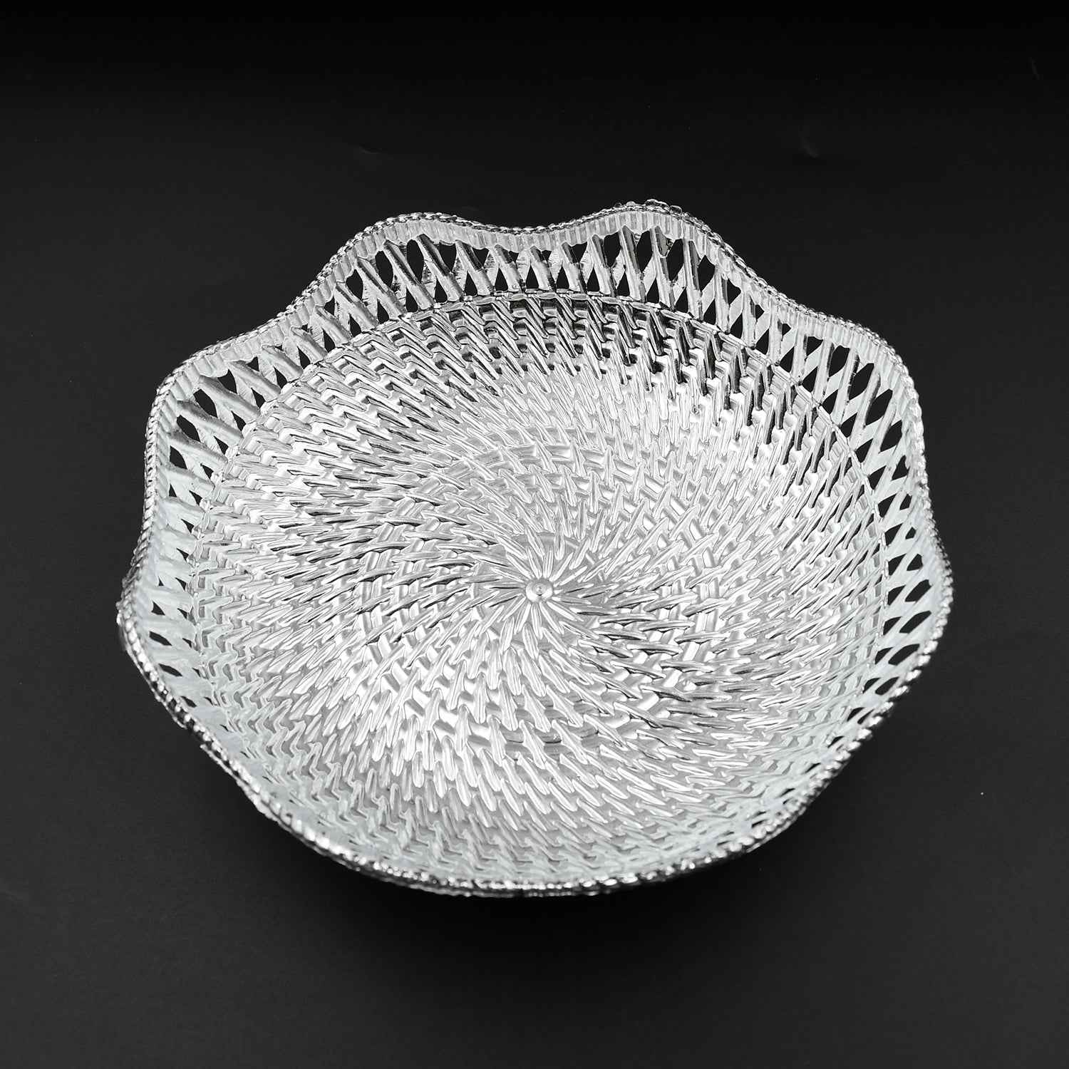 Mukhwas Serving Tray – Durable Plastic, Traditional Round 18cm |