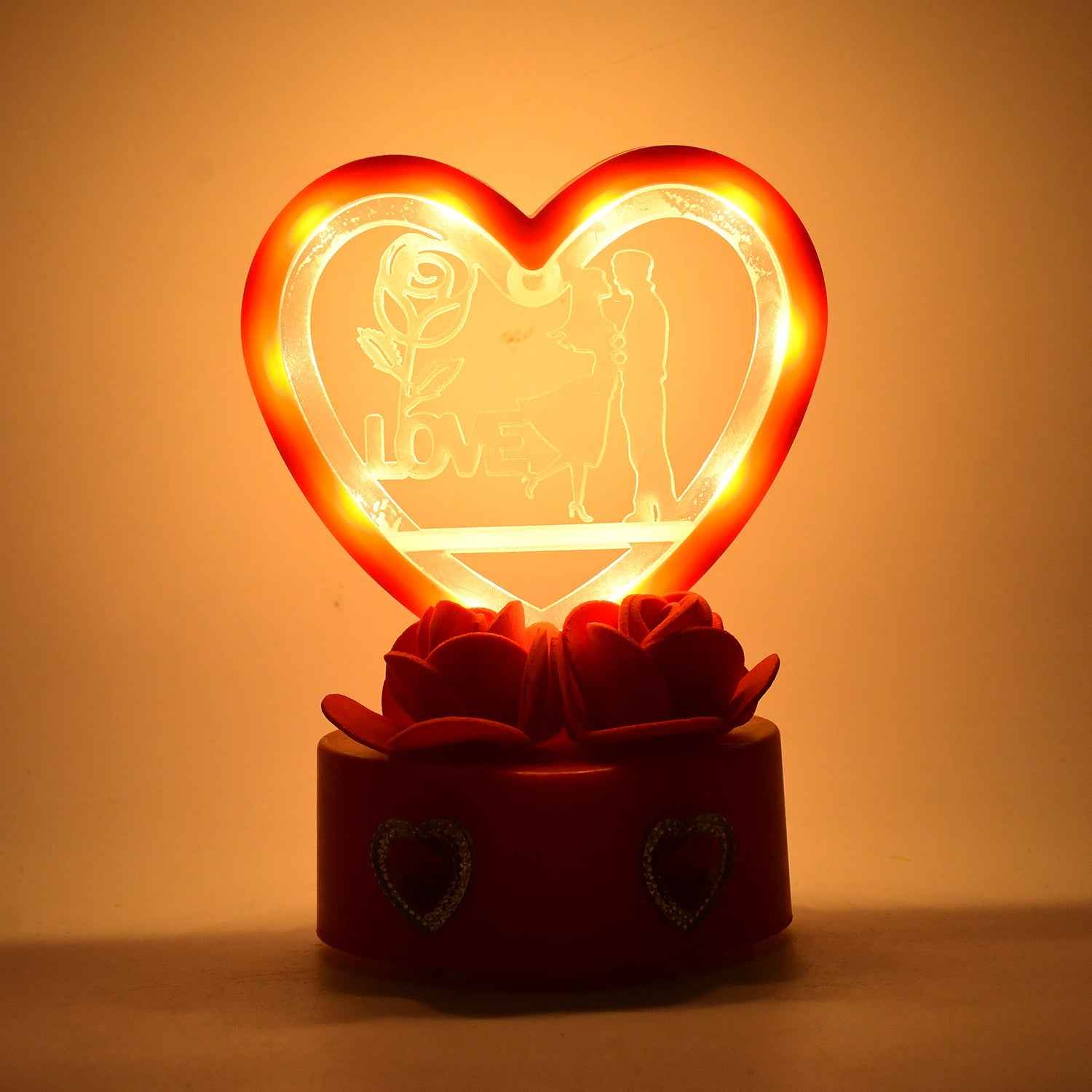 Love Couple Showpiece – Romantic Heart-Shaped Home Decor Gift