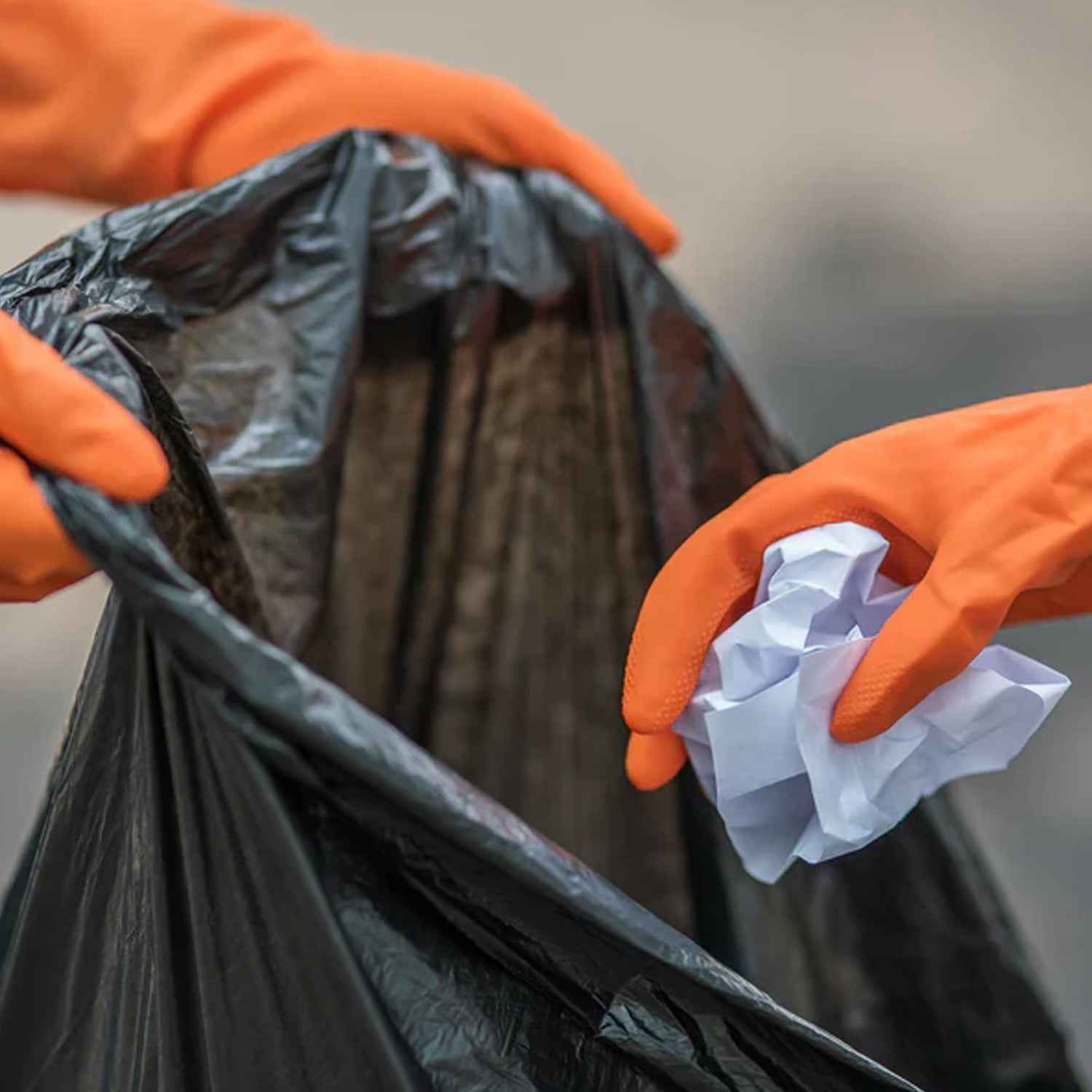 Eco-Friendly Disposable Garbage Bags – Durable 8 pcs Set