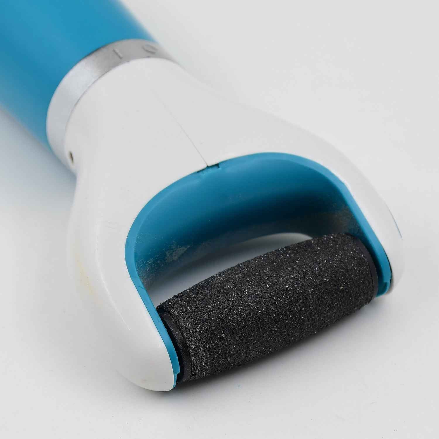 Achieving smooth, soft feet with the electric dry foot file.