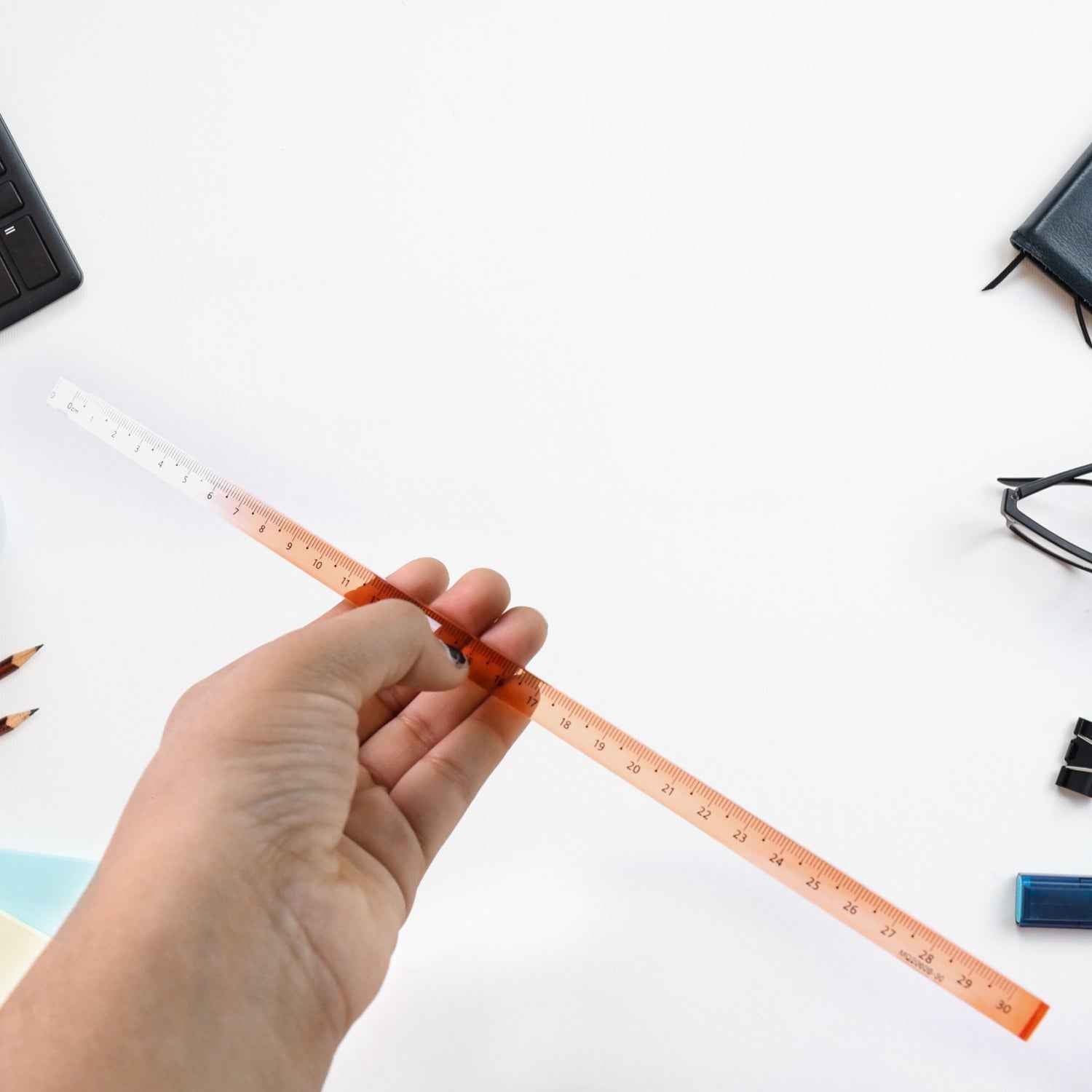 Acrylic Rulers Ð Precise 30 cm Measurement for Crafts & Learning