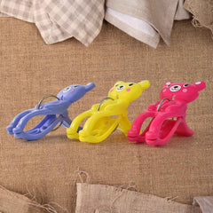 Windproof Towel Clips – Strong Plastic Clips for Beach Towels (3 Pcs)