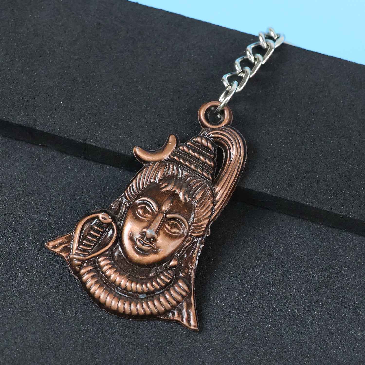 Lord Shiva Antique Finish Metal Keychain – Durable Devotional Gift