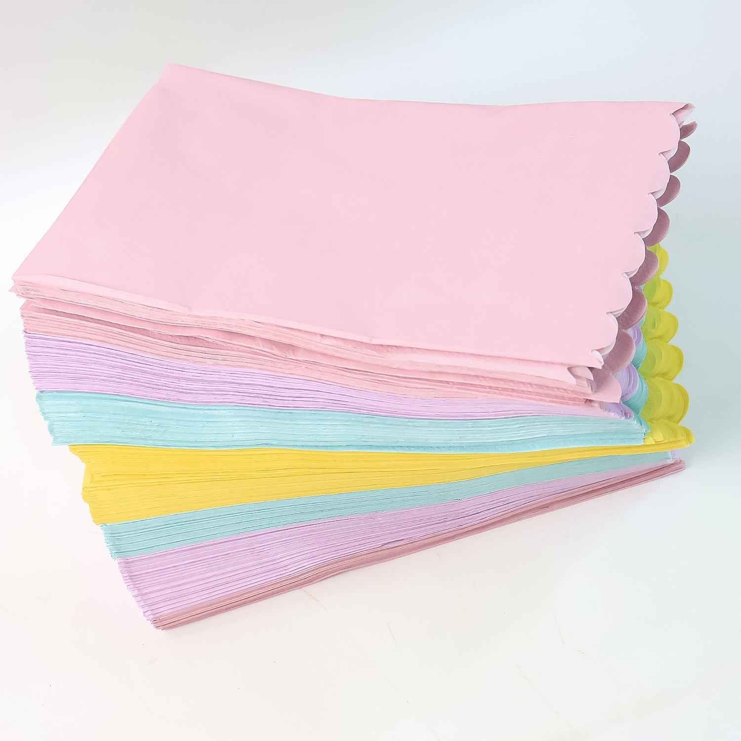 Oil-Absorbing Baking Paper Sheets – 200 Pcs Multi-Color Pack