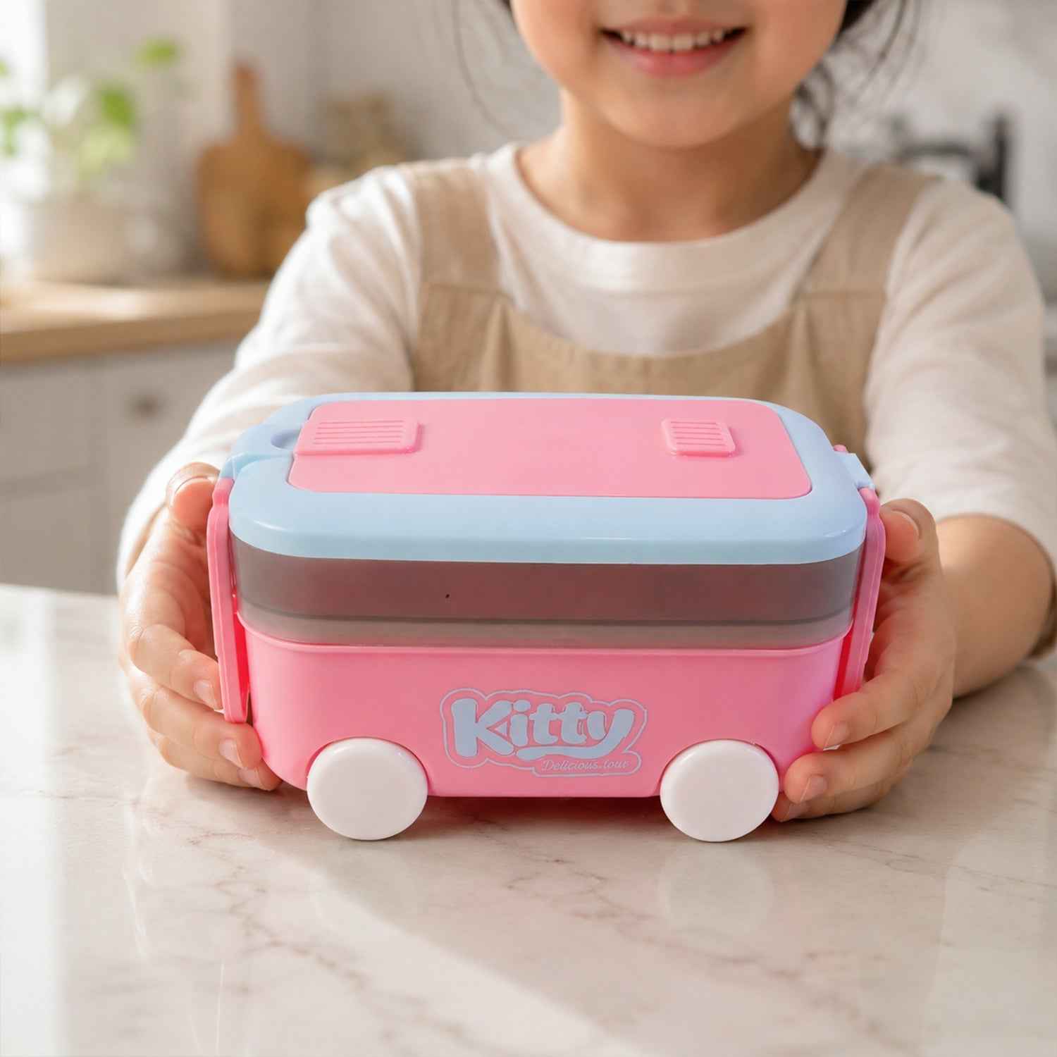 Kids Car Shape Lunch Box with Wheels Ð Fun and Leakproof Design