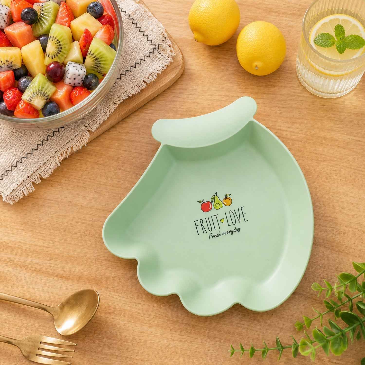 Kids Serving Tray Ð Fun Cartoon Design with Handle for Easy Use