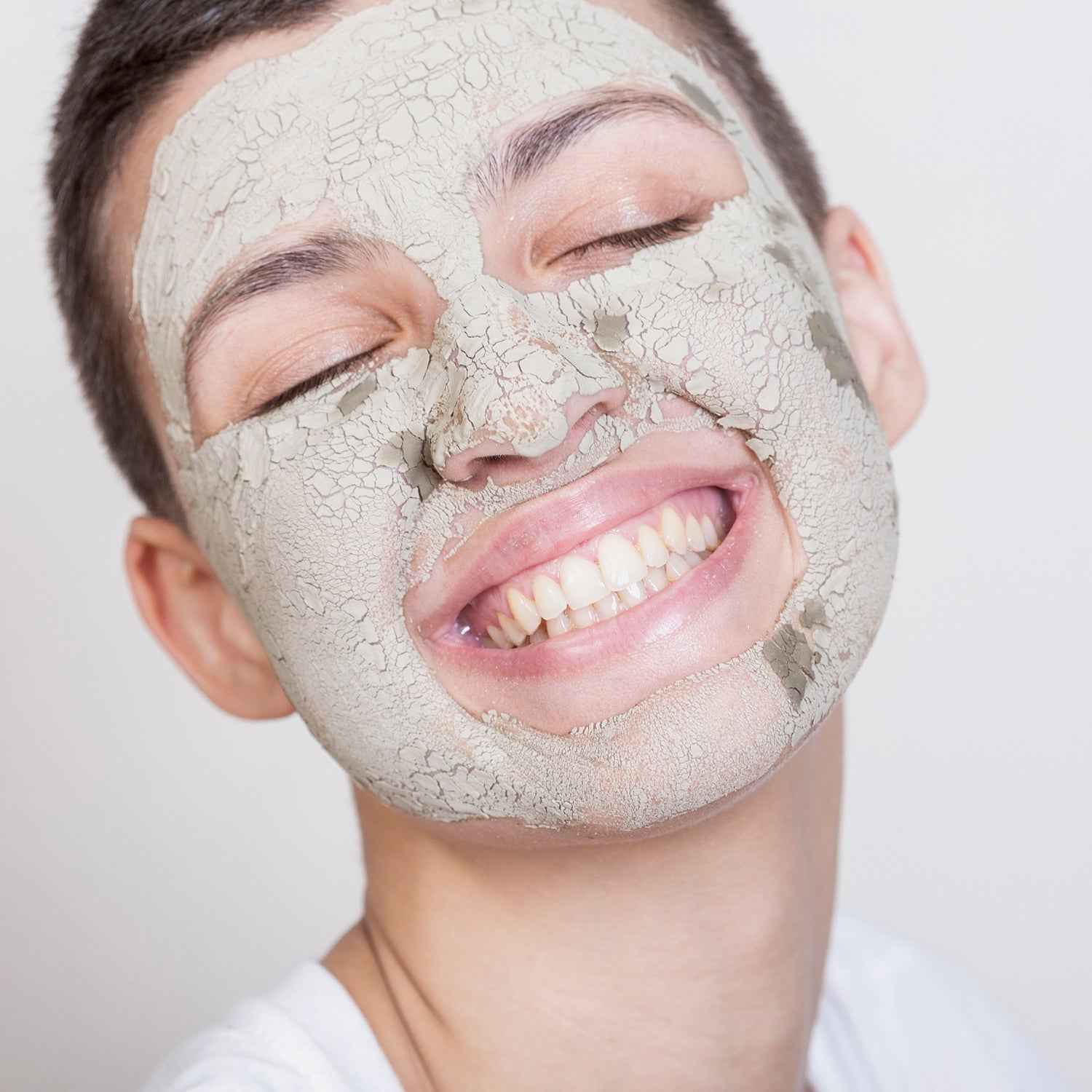 Multani Mitti Powder – Natural Oil Control & Deep Skin Cleansing