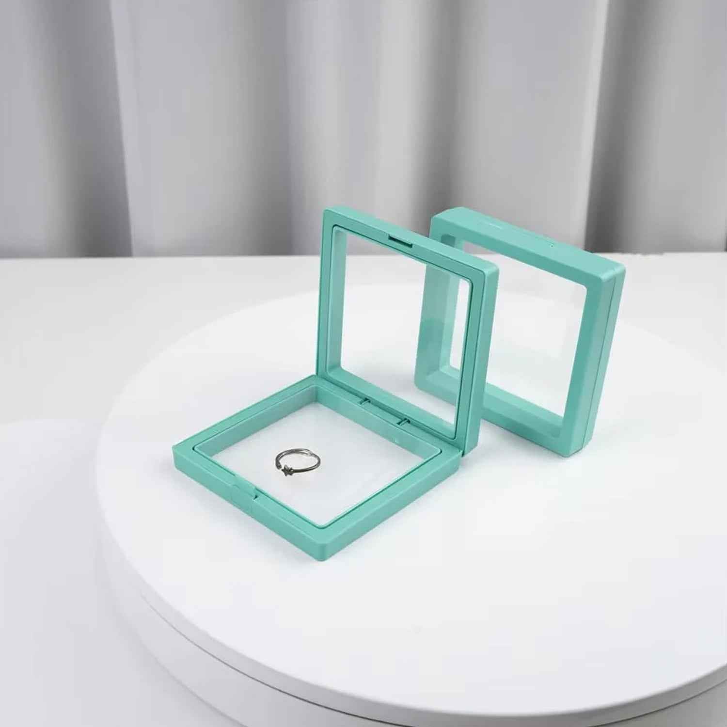 Transparent Jewellery Display Box – Elegant 3D Floating Organizer