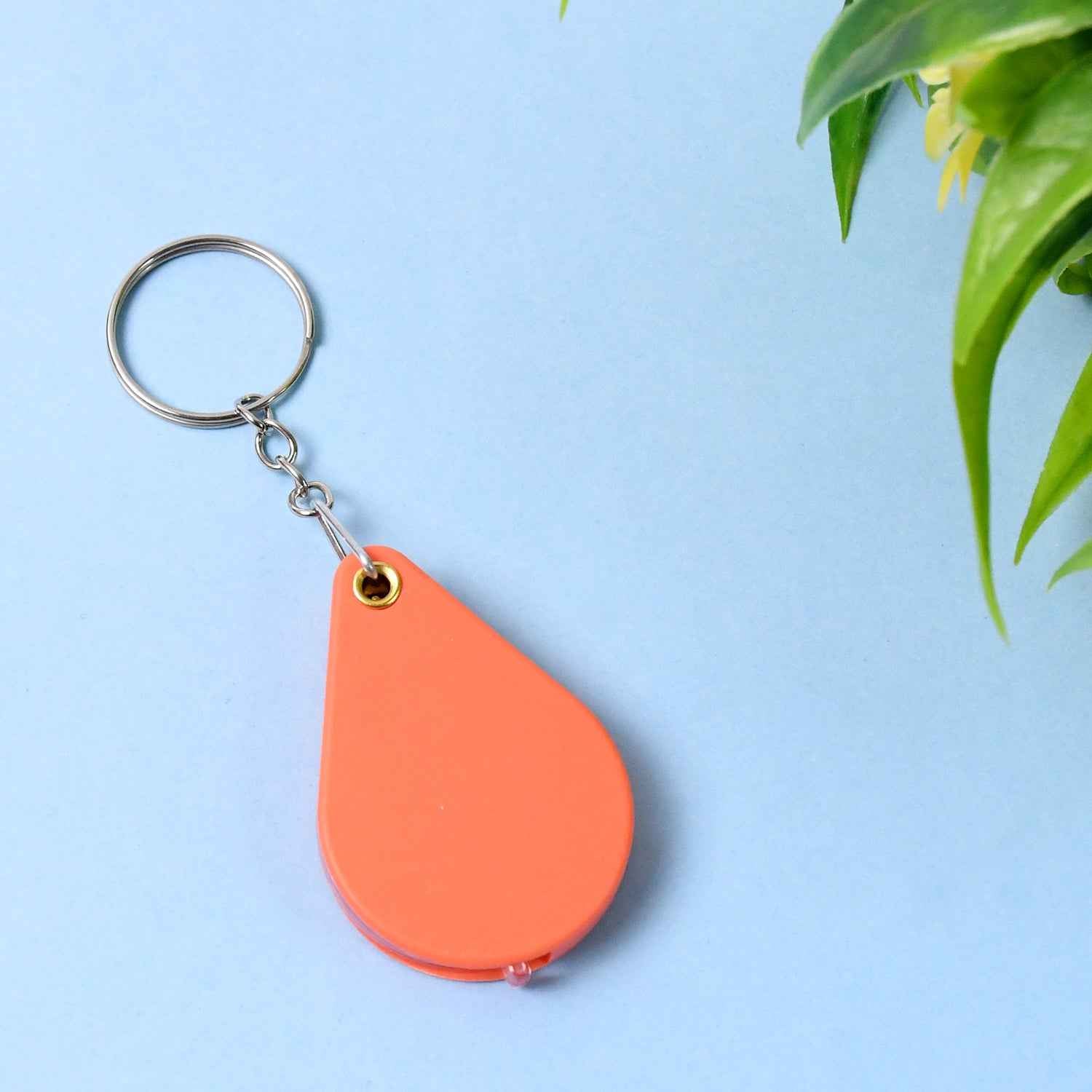 Folding Magnifier Keychain – Portable Mini Pocket Magnifying Glass