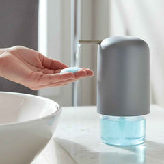 Penguin Liquid Soap Dispenser – Stylish & Refillable for Kitchen & Bath