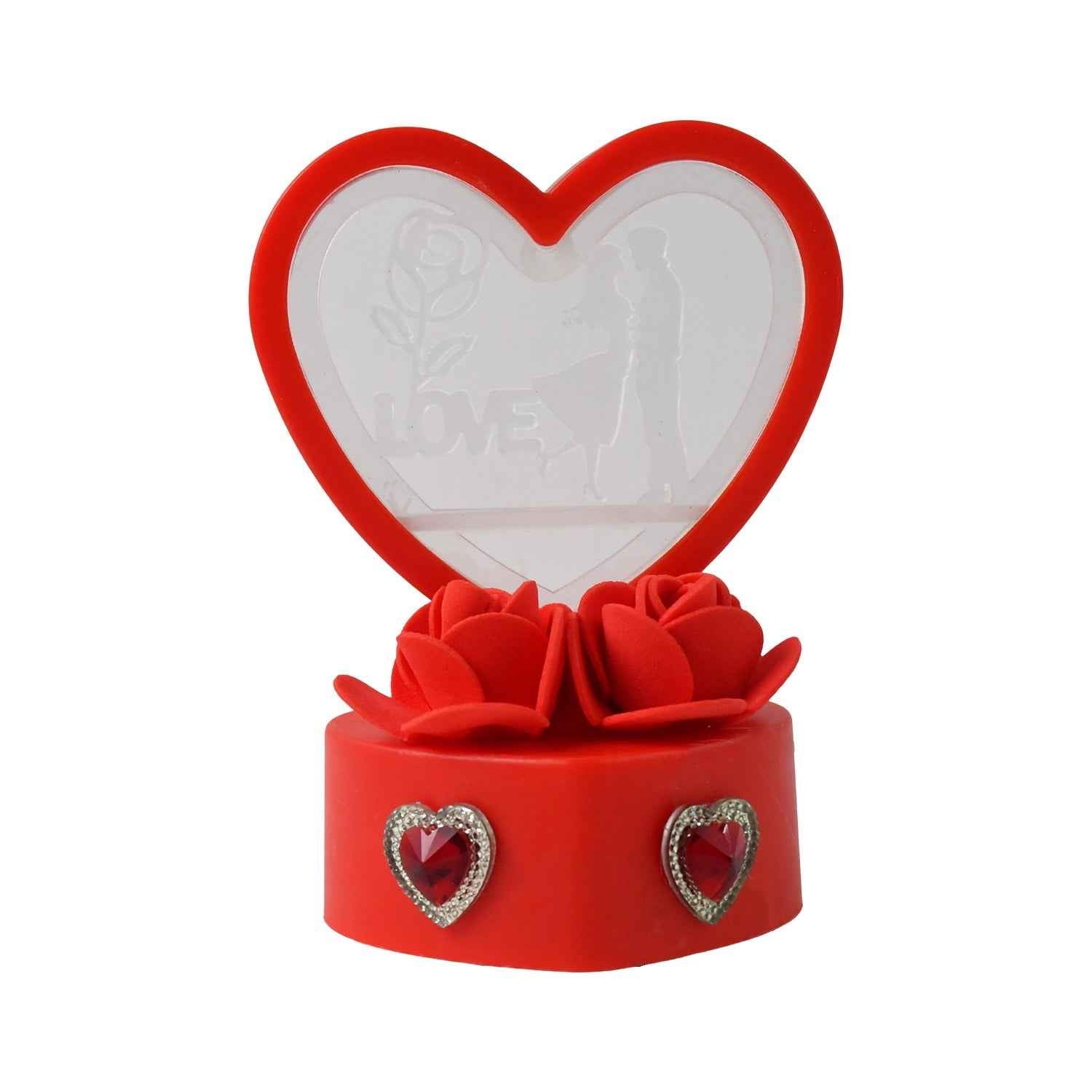 Love Couple Showpiece – Romantic Heart-Shaped Home Decor Gift