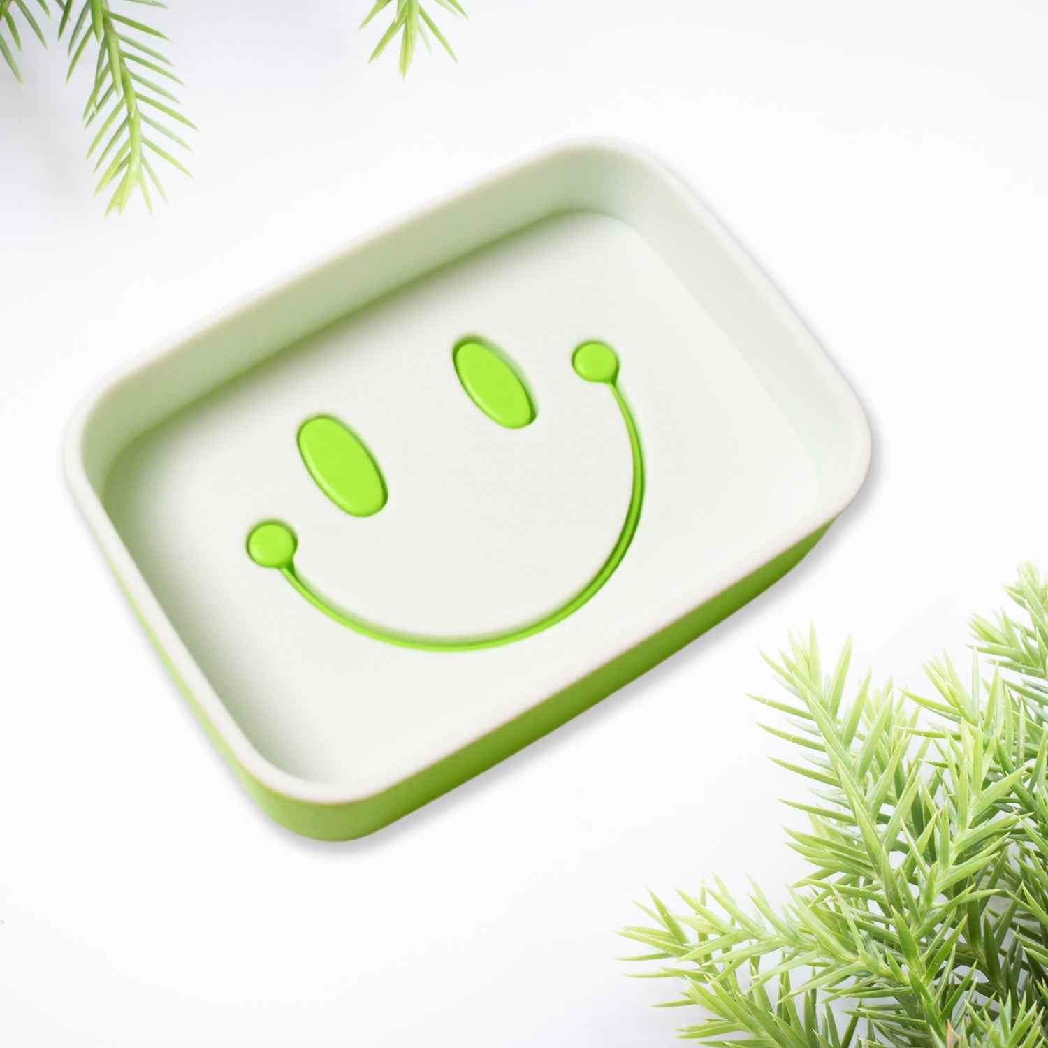Portable Travel Soap Dish Box – Cute Smiley Face & Draining Design