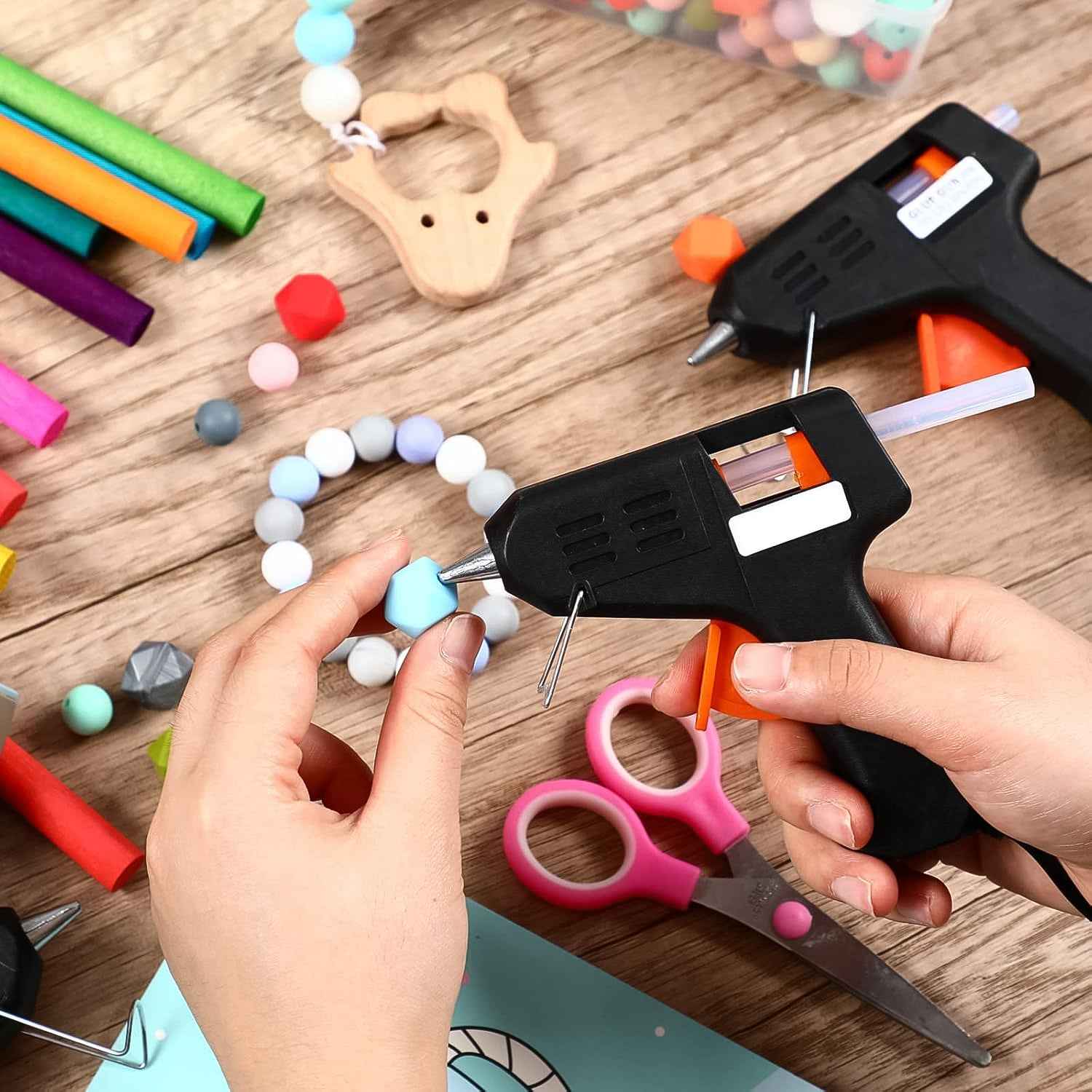 Hot Melt Glue Gun – 40W Rapid Heating for Precise Crafting