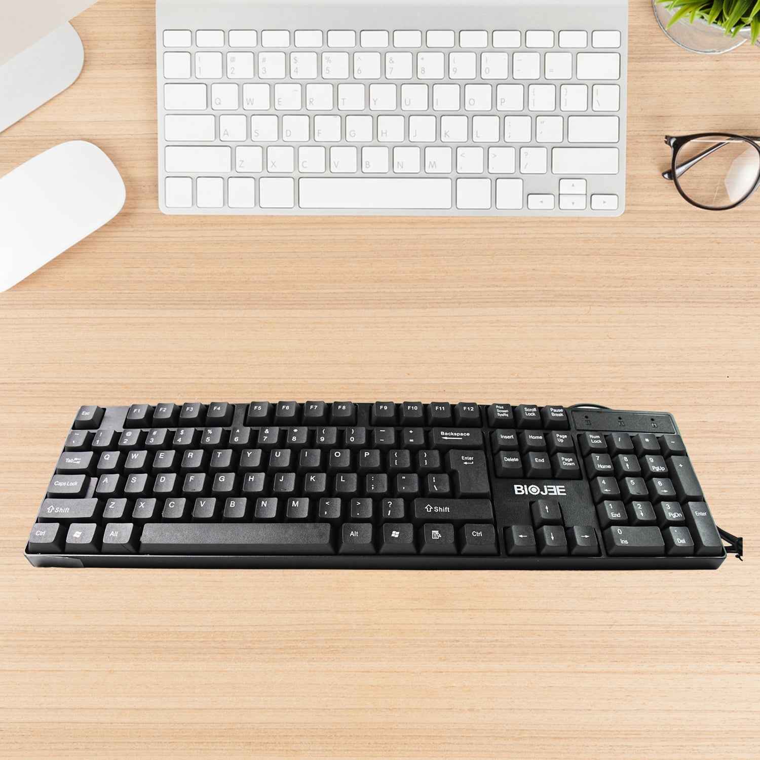 Wired USB Keyboard – Ergonomic 104 Keys | Compshop