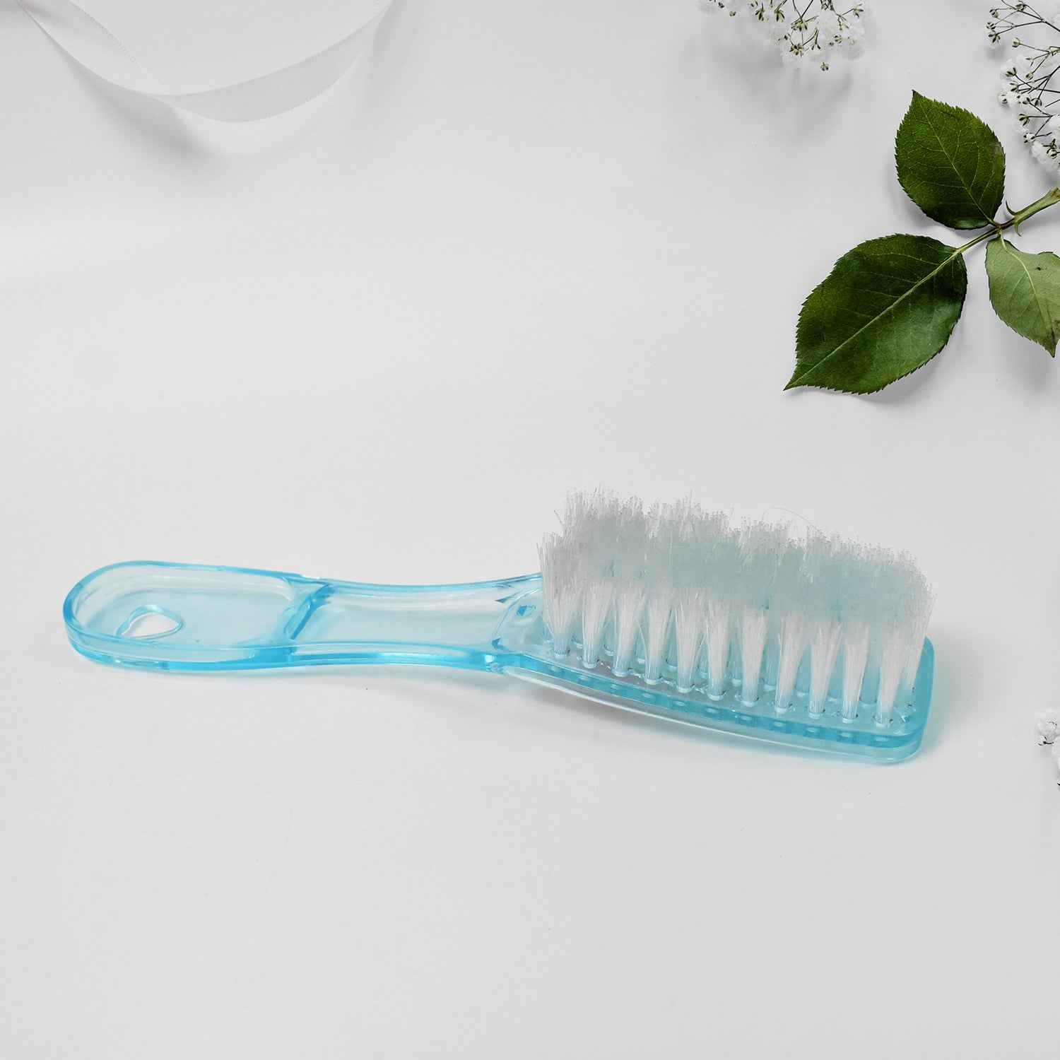 Scrubbing Brush – Multi-Purpose Shoe & Clothes Cleaner | Velvet Wipe