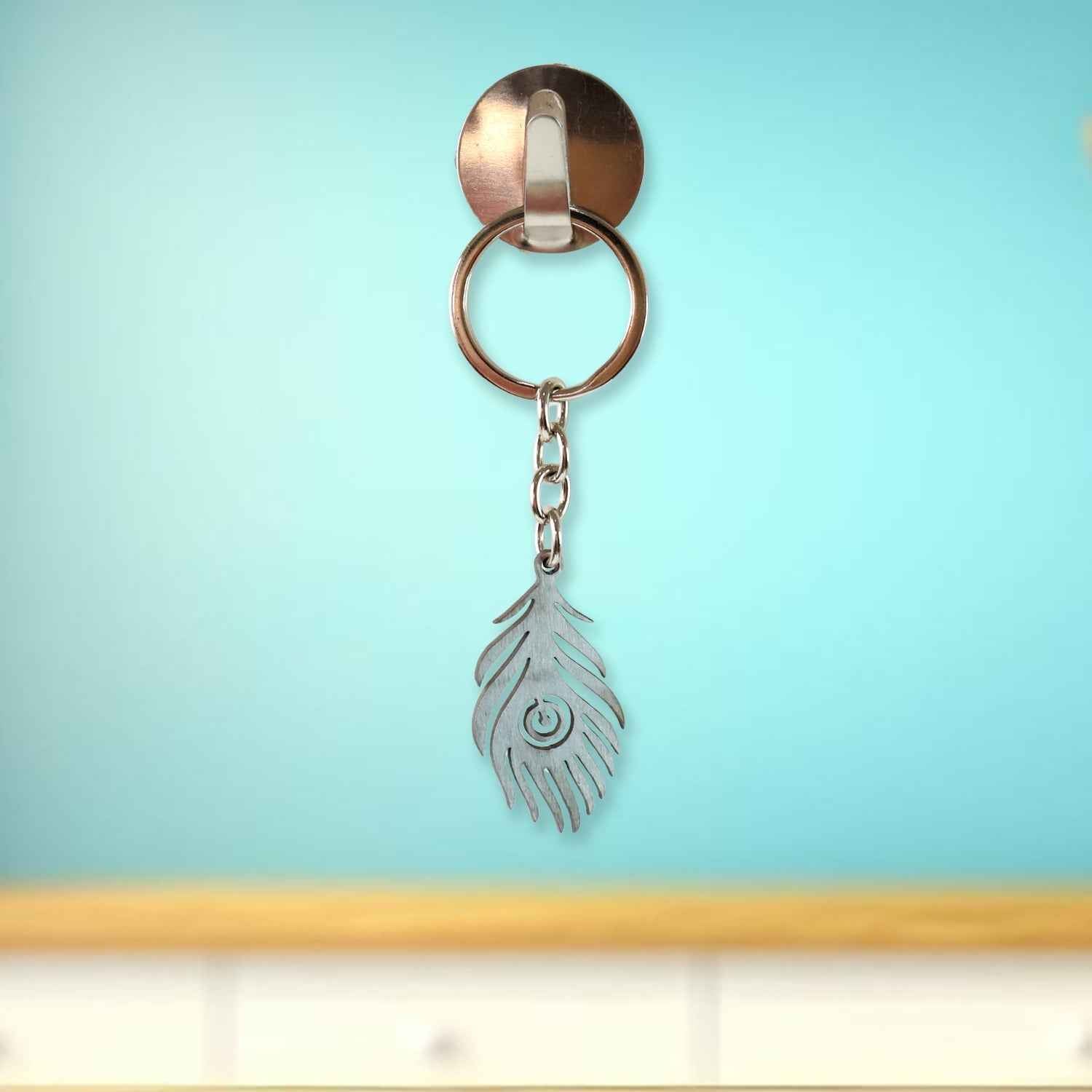 Peacock Feather Keychain – Durable Stainless Steel Design
