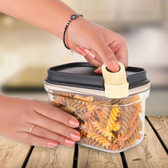 Push 'n' lock airtight food storage boxes in assorted sizes.