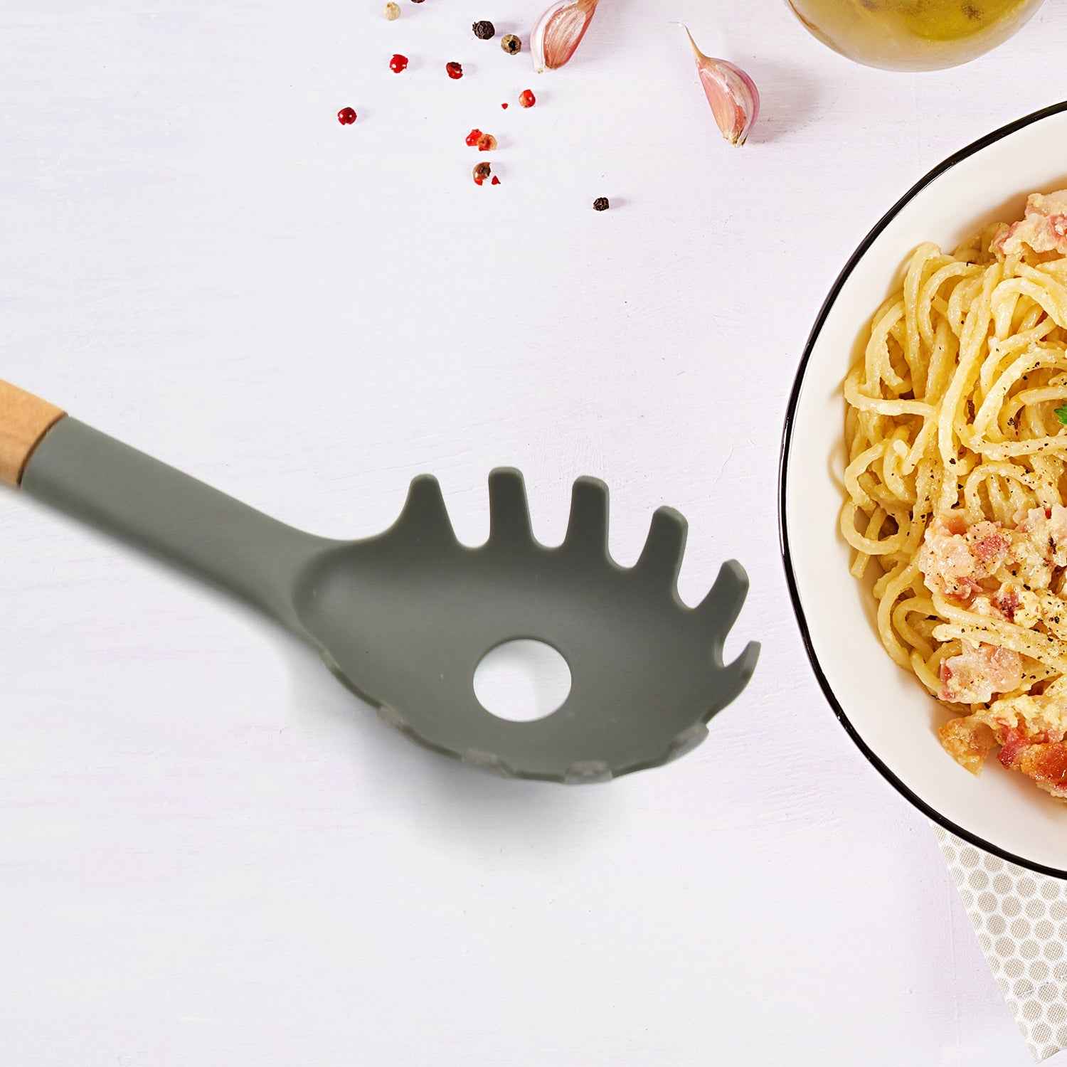 Plastic Pasta Fork – Non-Stick Kitchen Utensil | Serve Stellar