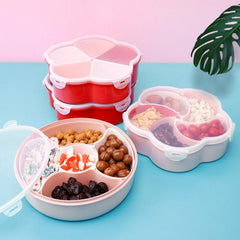 Close-up of the transparent lid on the 5 compartment snack box, showing contents clearly.