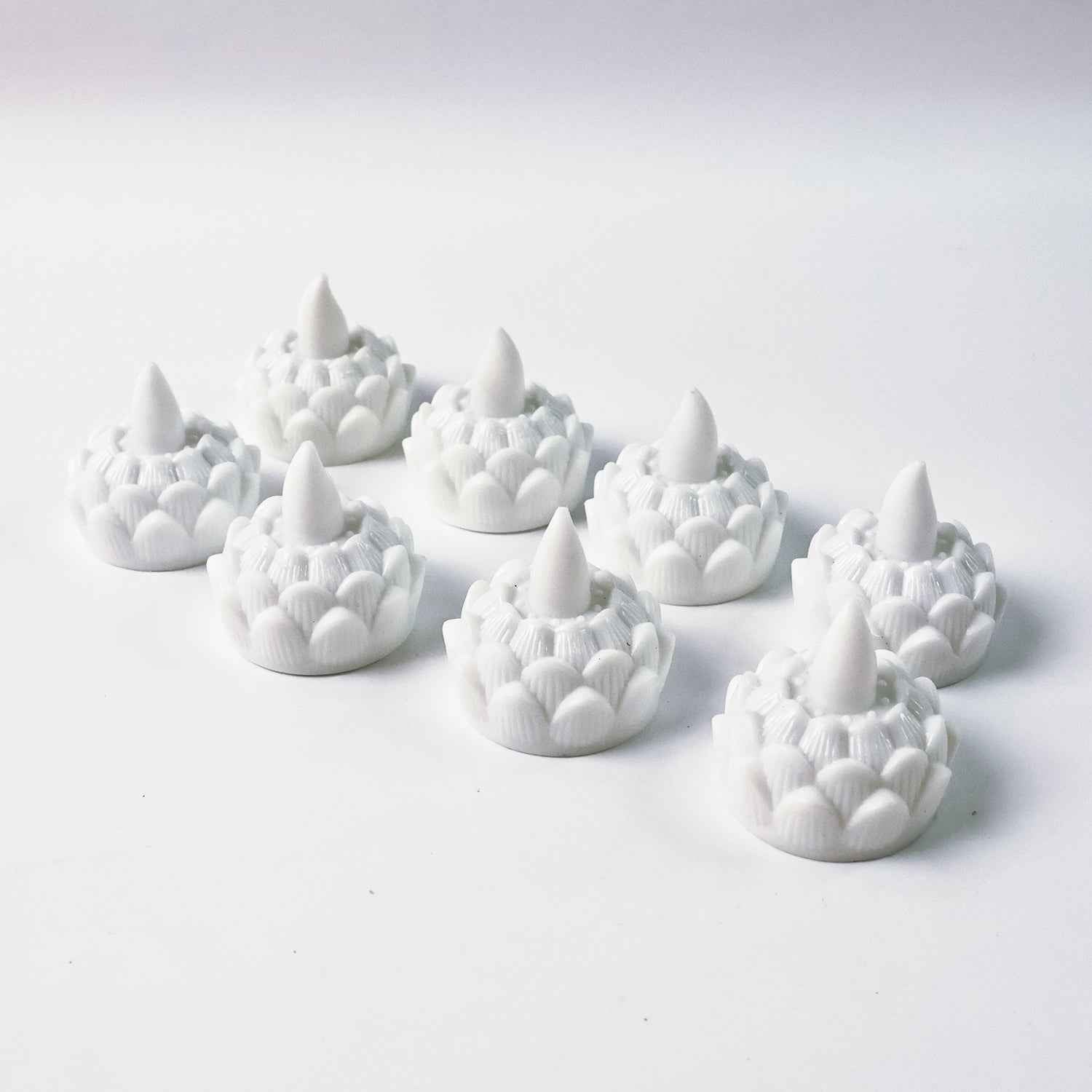 Lotus Shaped LED Flameless Tealight Candles – Safe Decor Set of 8