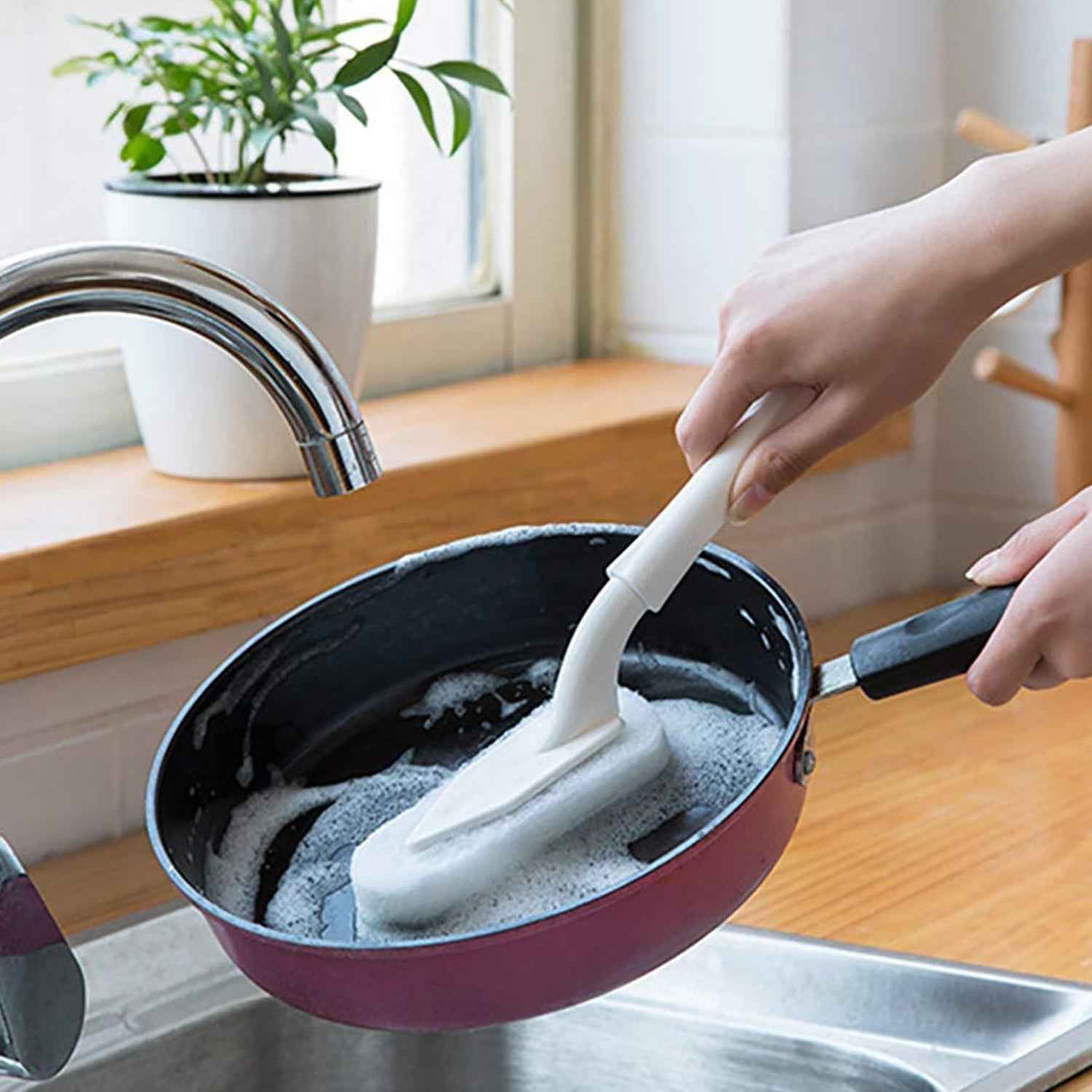 Triangle Cleaning Brush – Kitchen & Bathroom Scrubber | Velvet Wipe