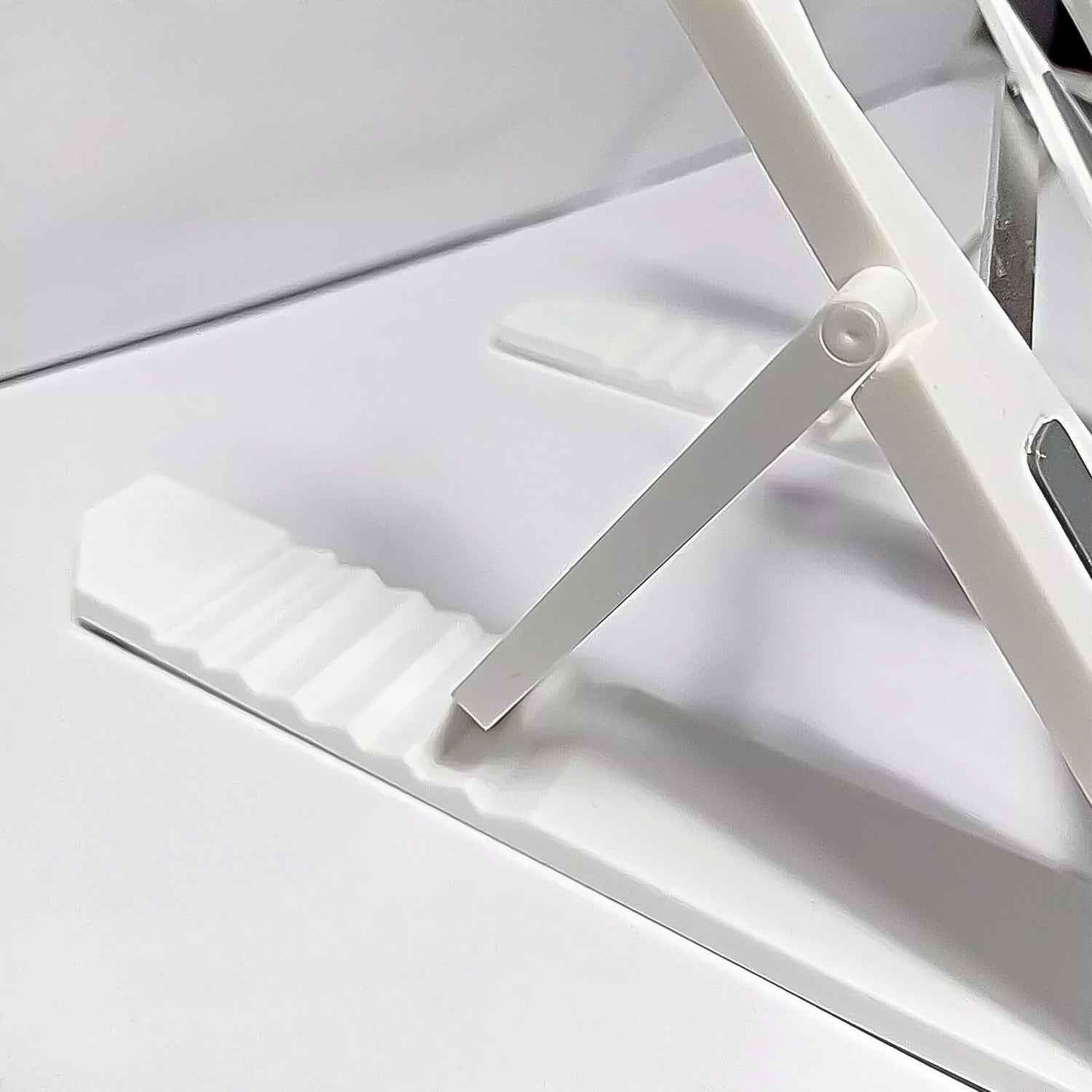 Adjustable Mobile Stand – Ergonomic Foldable Holder | PHOBIA