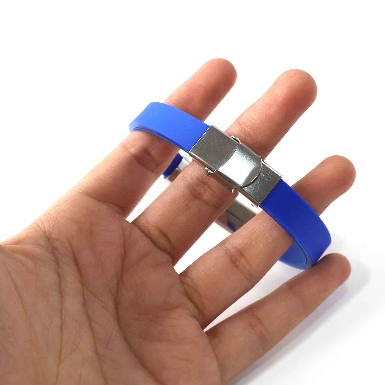 Premium Fancy Wrist Bracelet – Stylish Silicone Metal Design