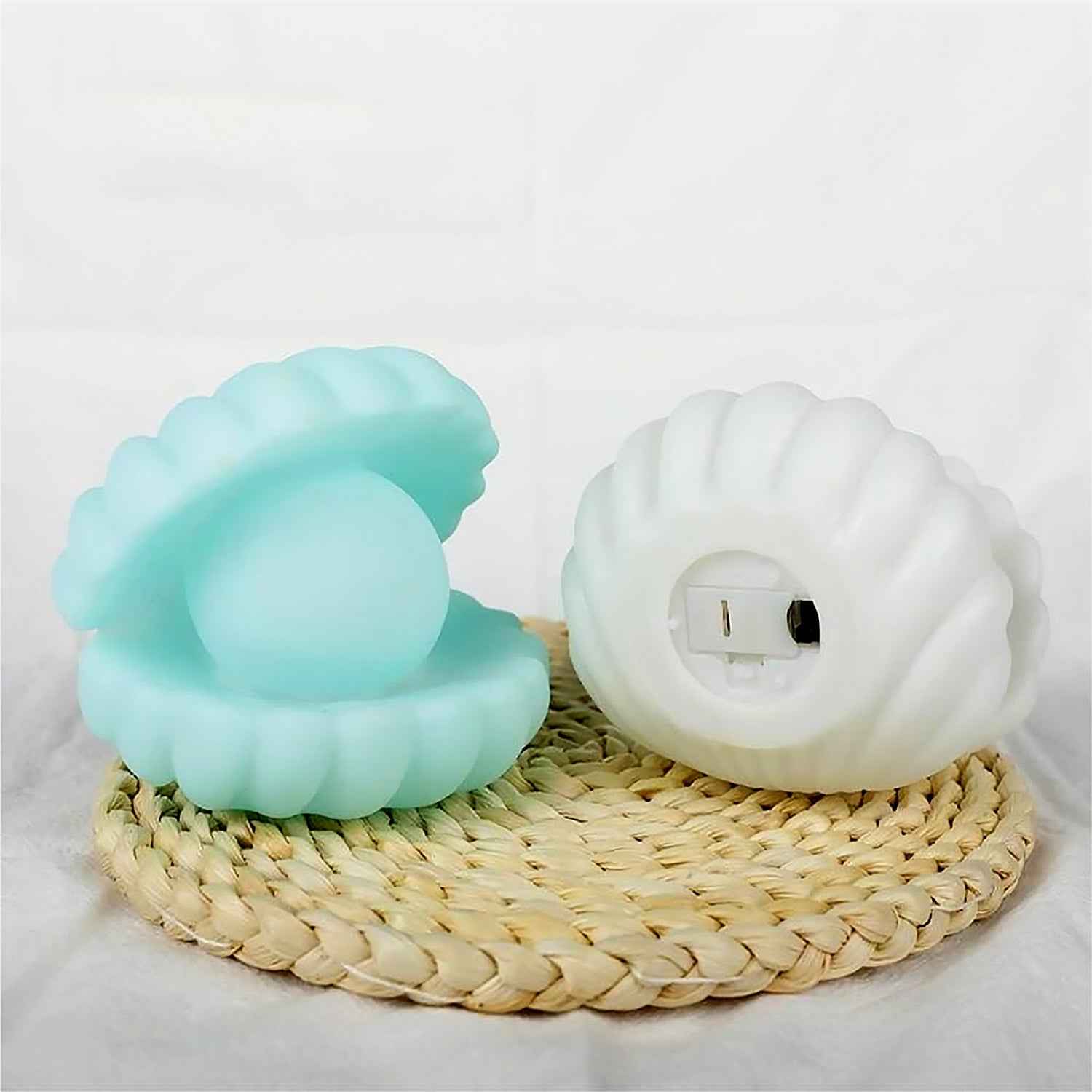 Pearl Shell Night Lamp – Aesthetic Desk Decor & Nursery Light | Deskrova