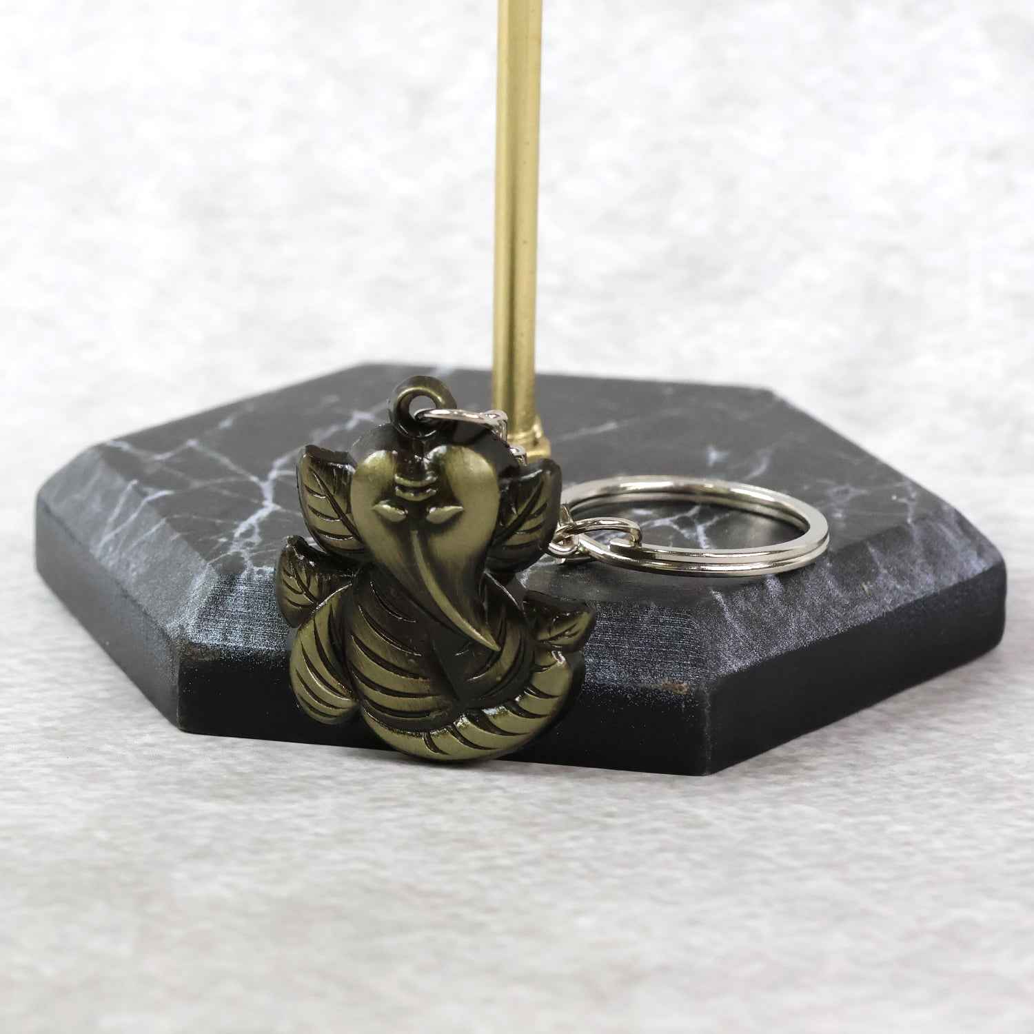 Ganesh Face Antique Black Metal Keychain – Durable Spiritual Charm
