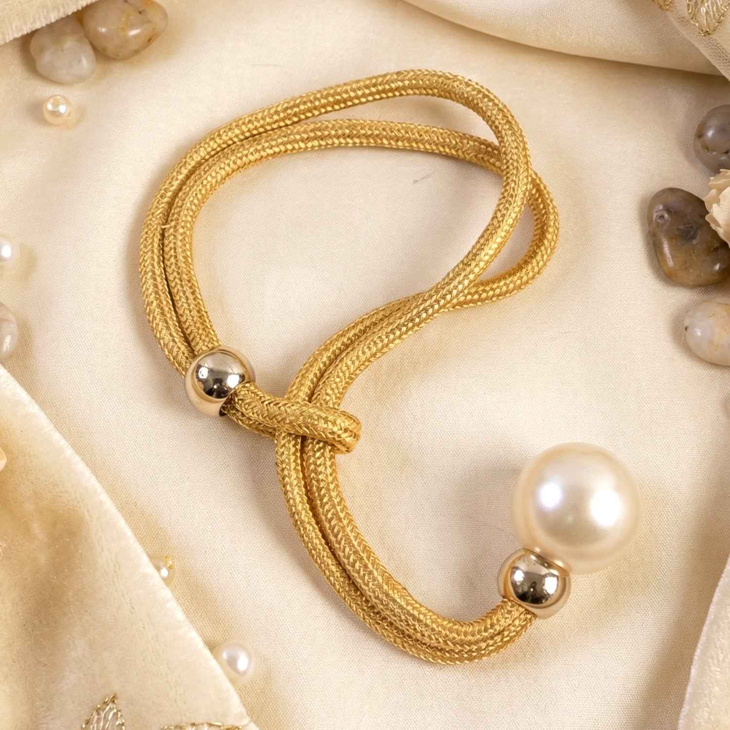 Decorative Curtain Tieback – Elegant Pearl Accent & Braided Rope