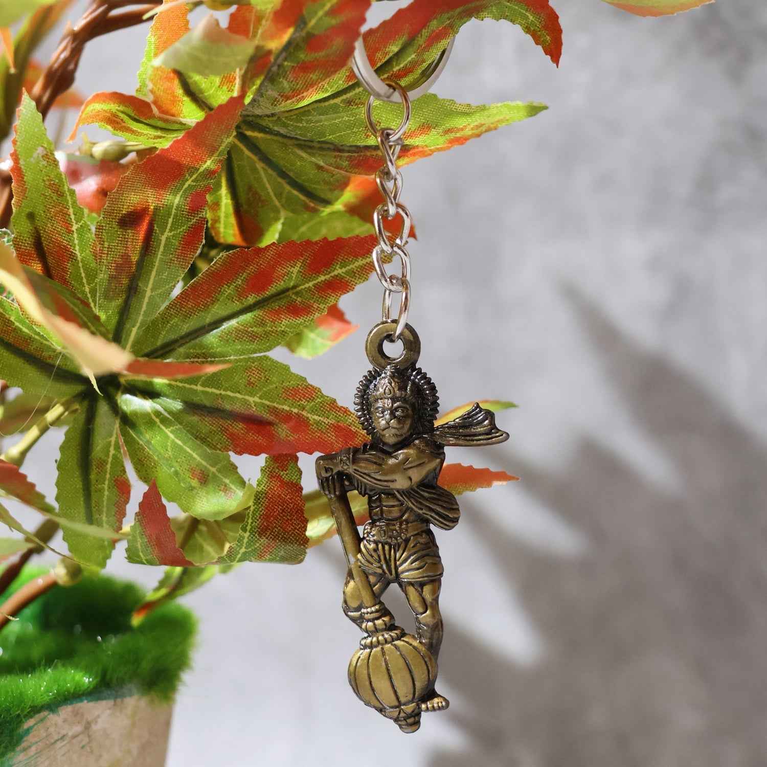 Lord Hanuman Metal Keychain – Durable Spiritual Devotional Accessory