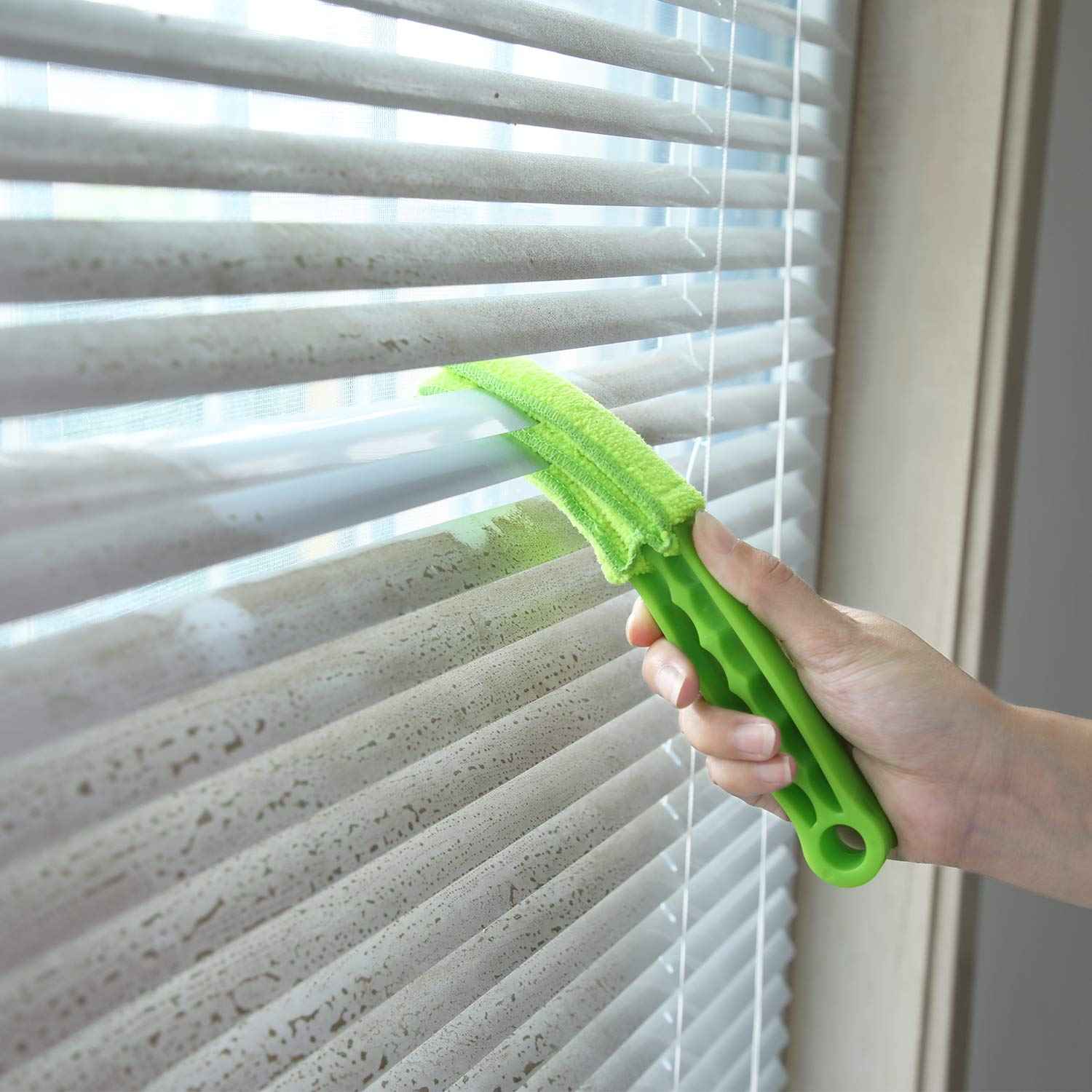 Window Blind Cleaner Brush – Microfiber Duster Tool | Velvet Wipe