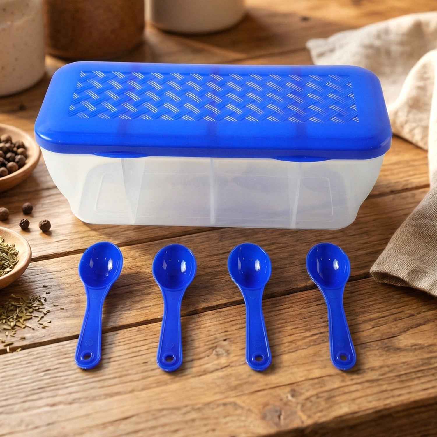 Airtight 4-Section Storage Container Ð Spice Jar with Spoons | Tidy Table