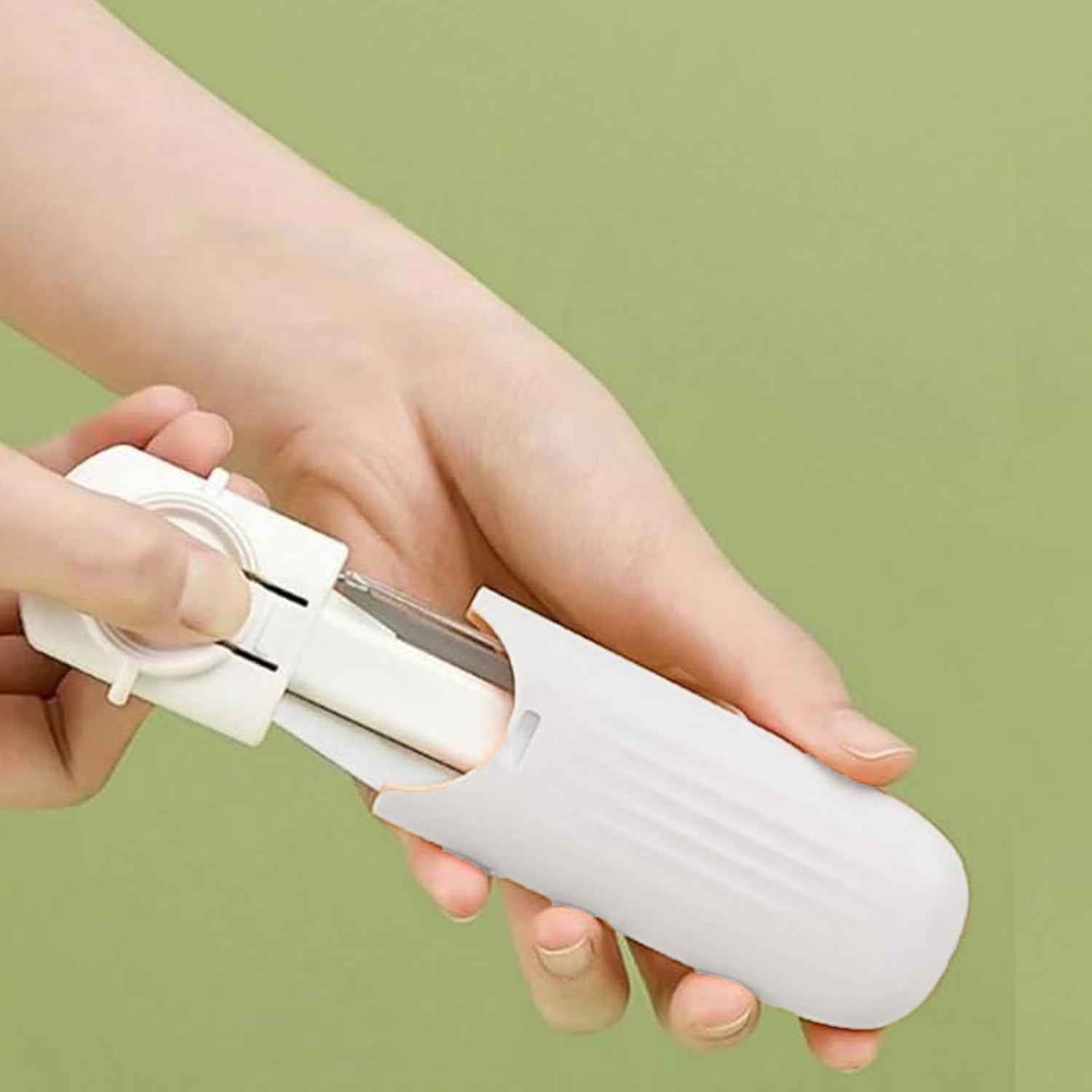 2-in-1 Knife Peeler – Stainless Steel & Portable | Quickslice