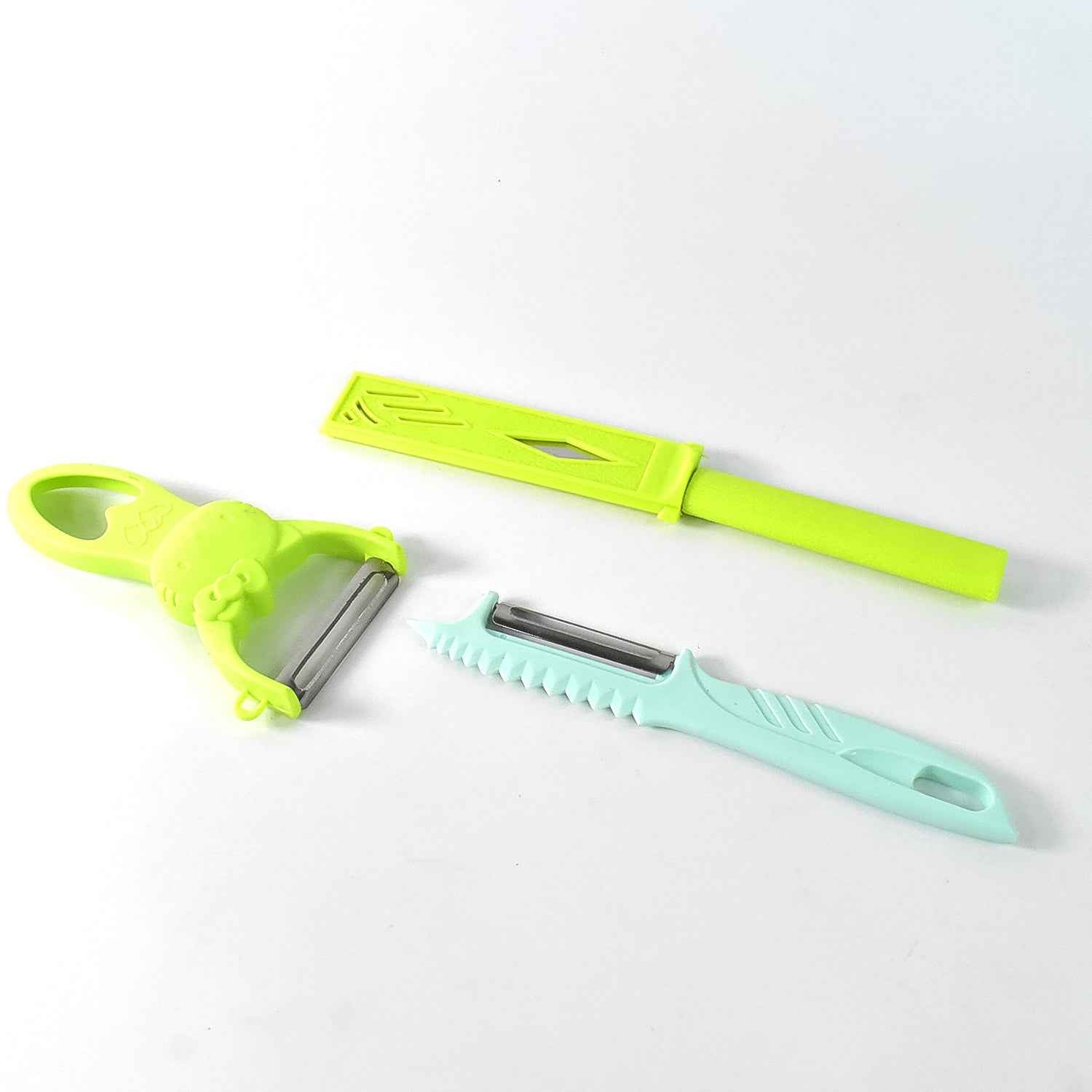 Kitchen Vegetable Peelers Ð 3 Piece Set with Non-slip Handles