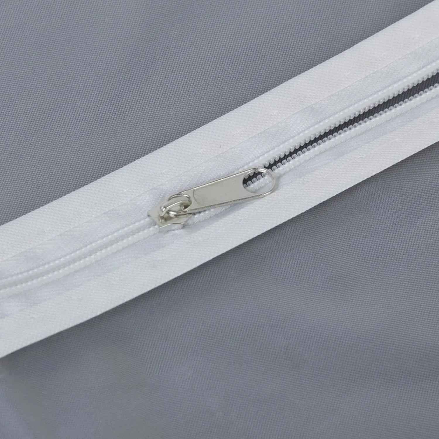 Foldable Suit Cover Ð Space-Saving Clothes Protection for Wardrobes