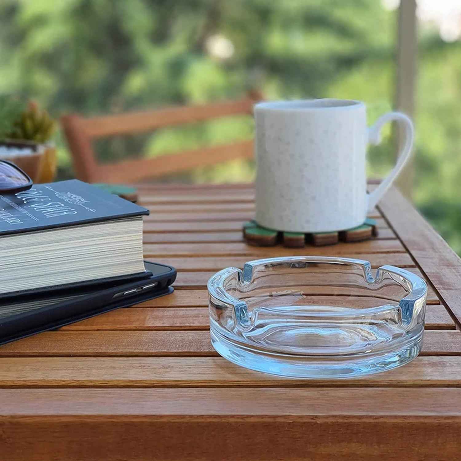 Crystal Glass Ashtray – Elegant Round Cigar & Cigarette Decor | Styleva