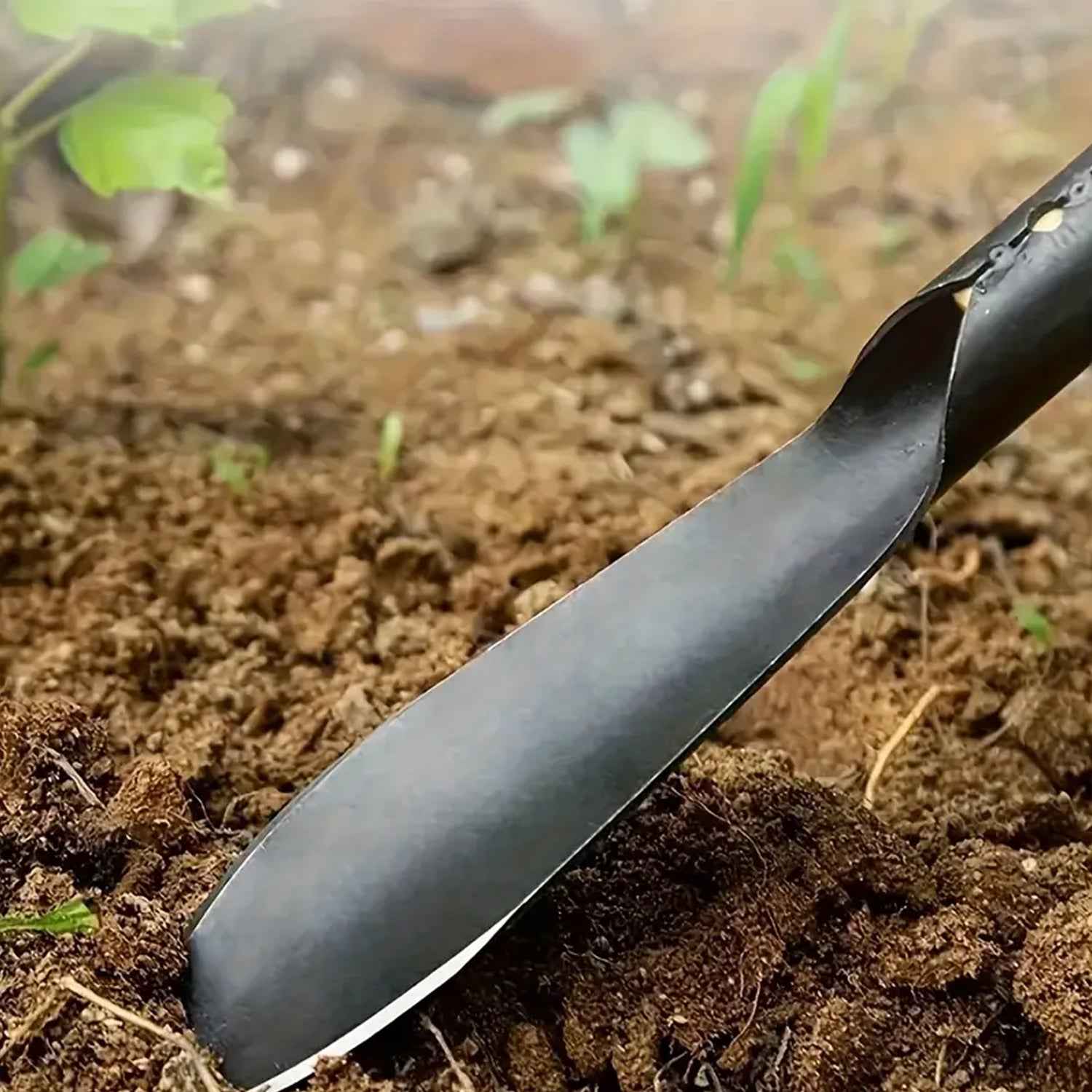 Gardening Trowel – Heavy Duty with Ergonomic Wooden Handle