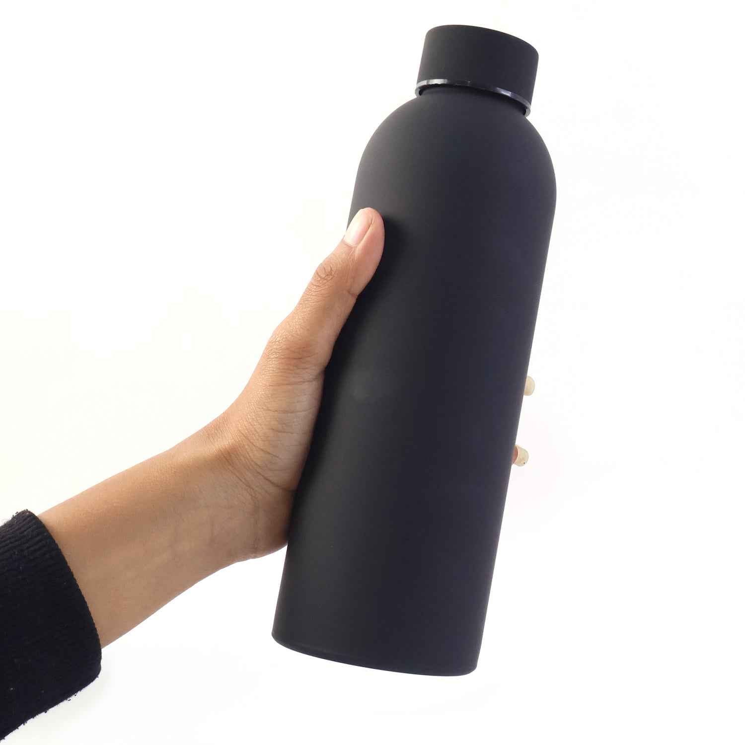 Insulated Stainless Steel Water Bottle – Keeps Drinks Hot & Cold
