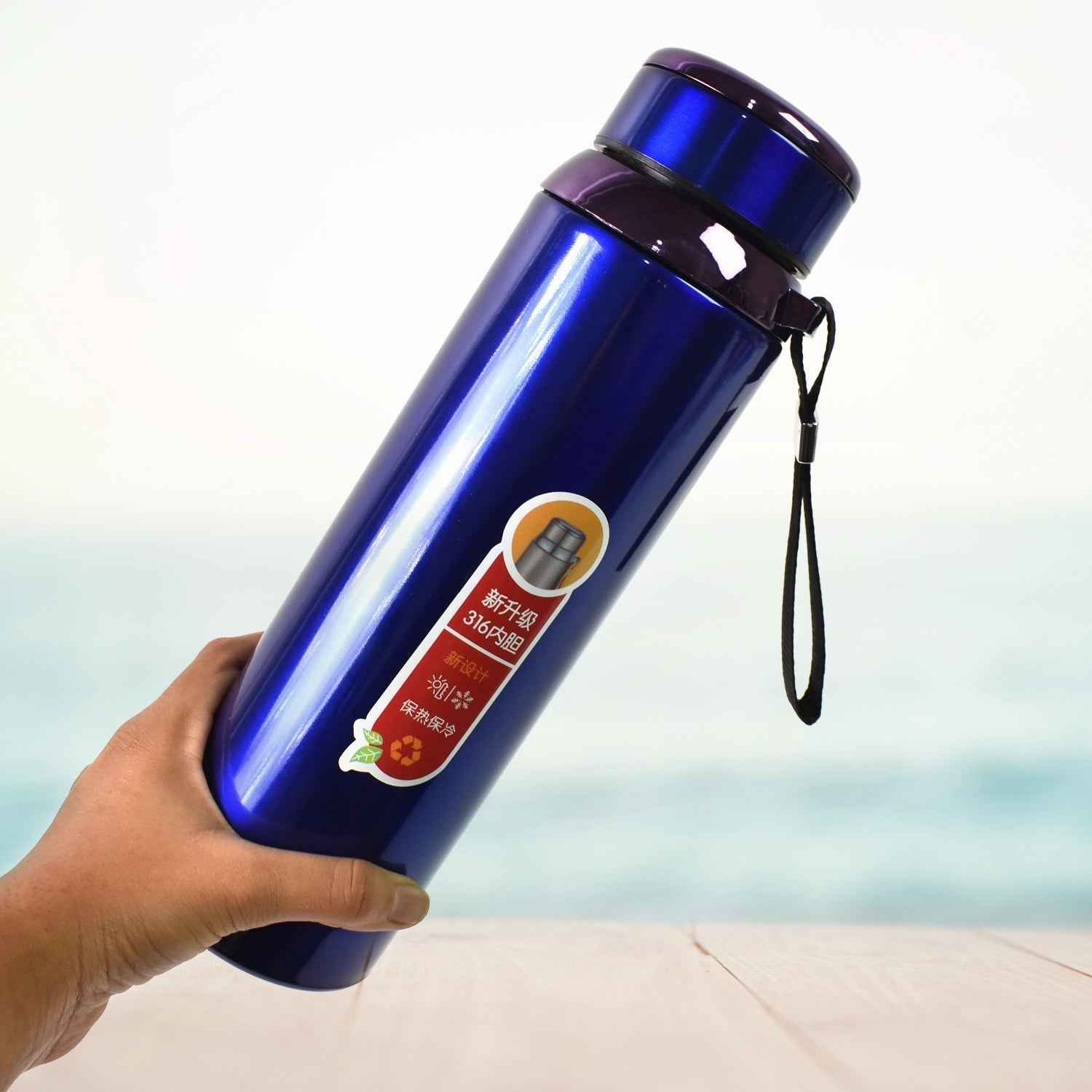 Vacuum Insulated Stainless Steel Bottle Ð Keeps Drinks Hot or Cold