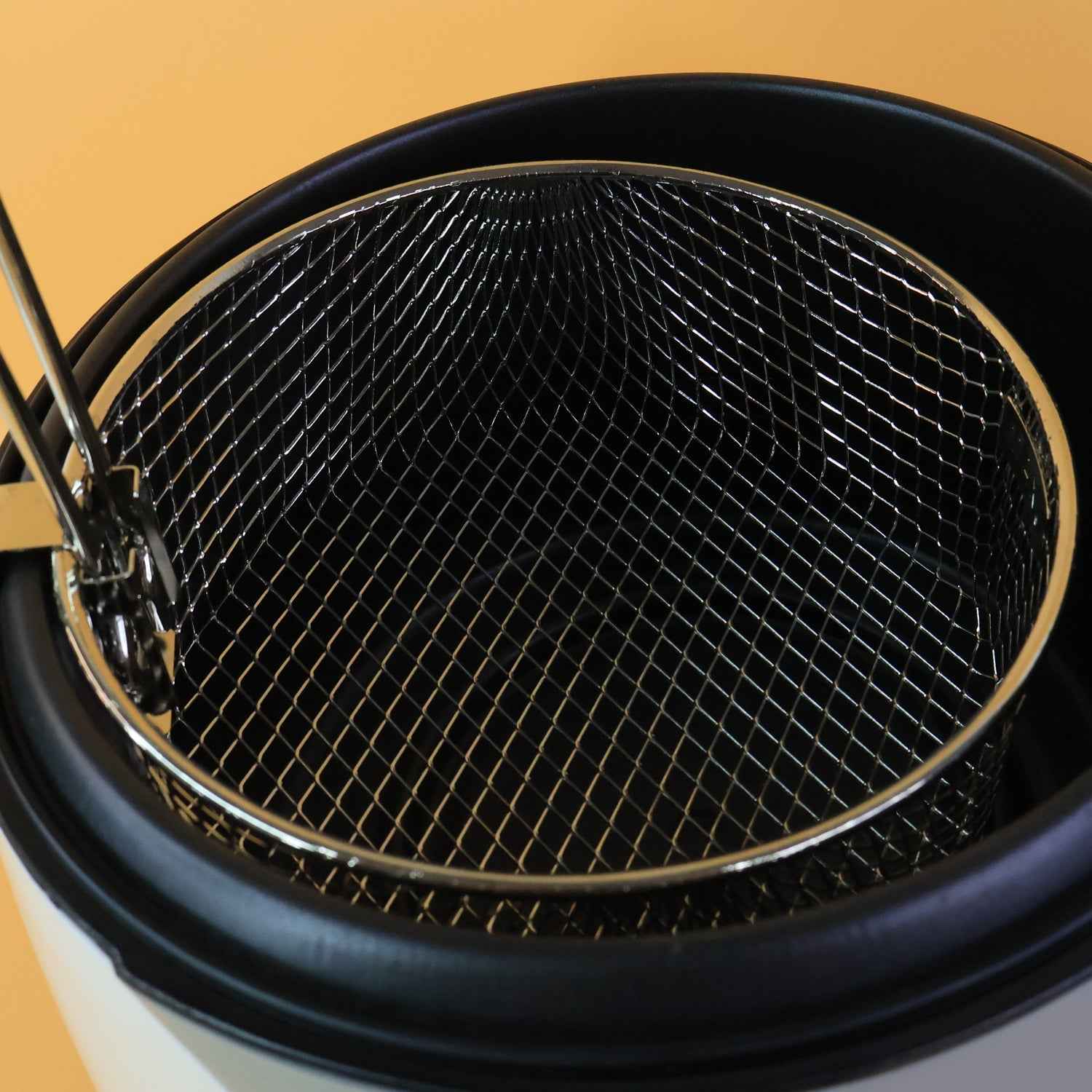 Electric Deep Fryer – 1200W Adjustable Temp for Crispy Snacks