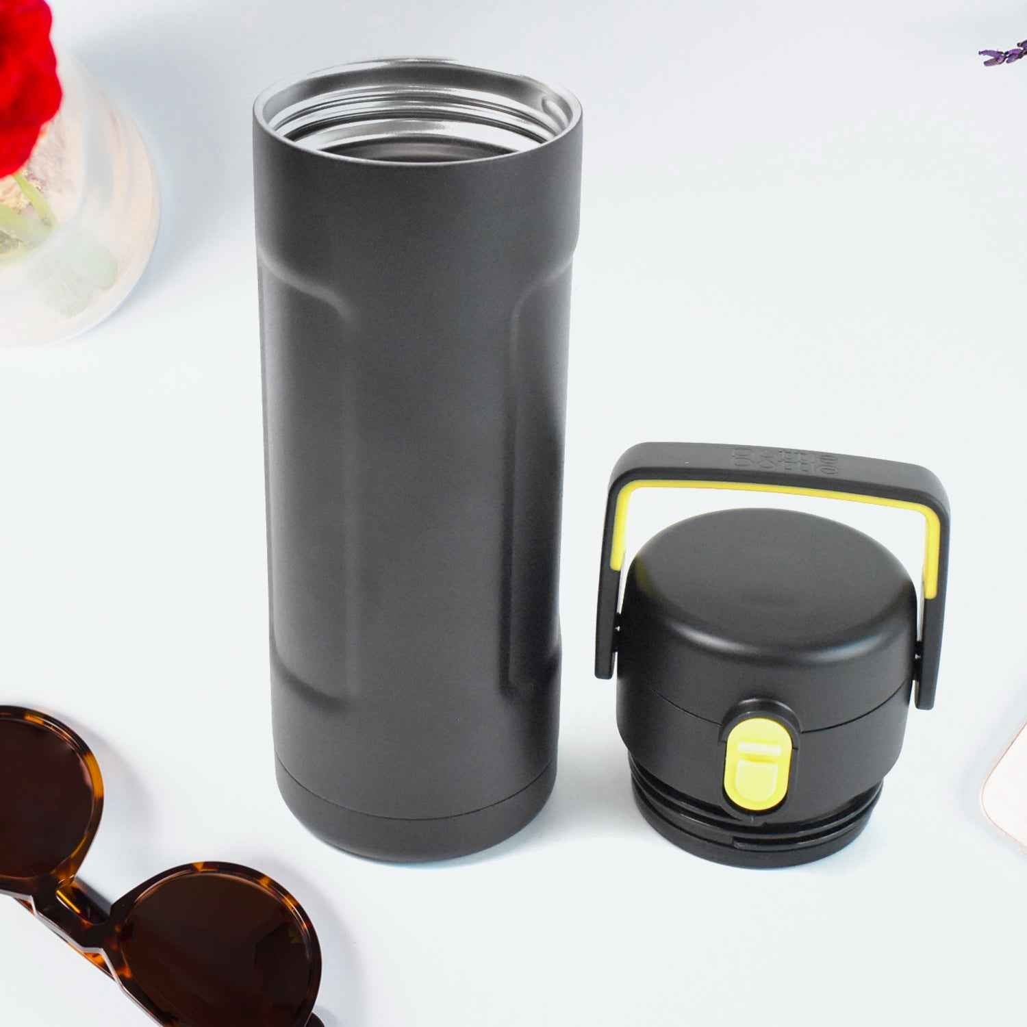 Insulated Water Bottle – Leak-Proof Vacuum Sealed Design