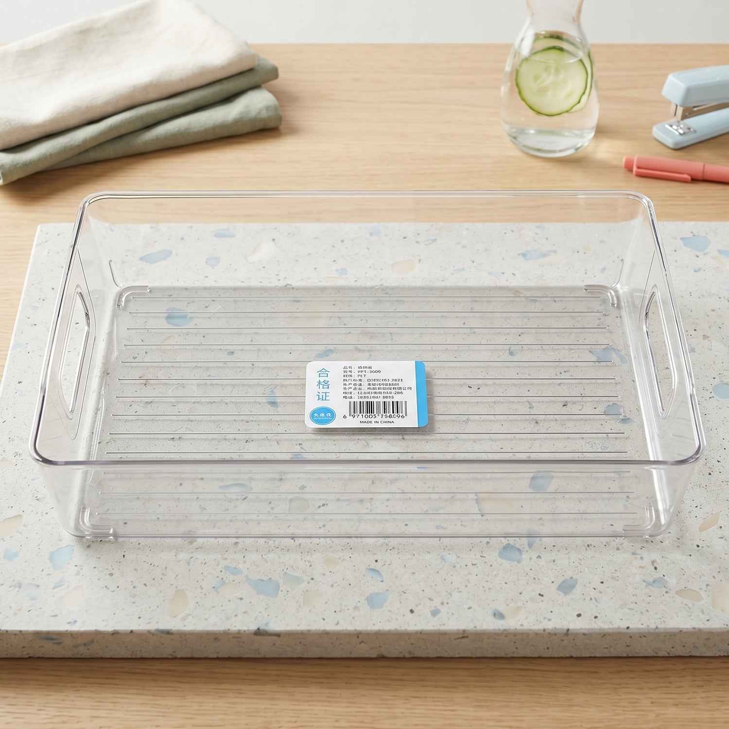 Plastic Storage Box Organizer with Handles Ð Clear & Space-saving