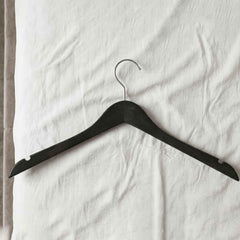 Premium Cloth Hanger Ð Durable Non-Slip with Metal Hook for Wardrobe