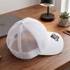 Breathable Mesh Trucker Cap Ð Unisex Fashion for Outdoors & Casuals