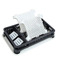 Compact dish drying rack with a removable water tray for easy cleaning.