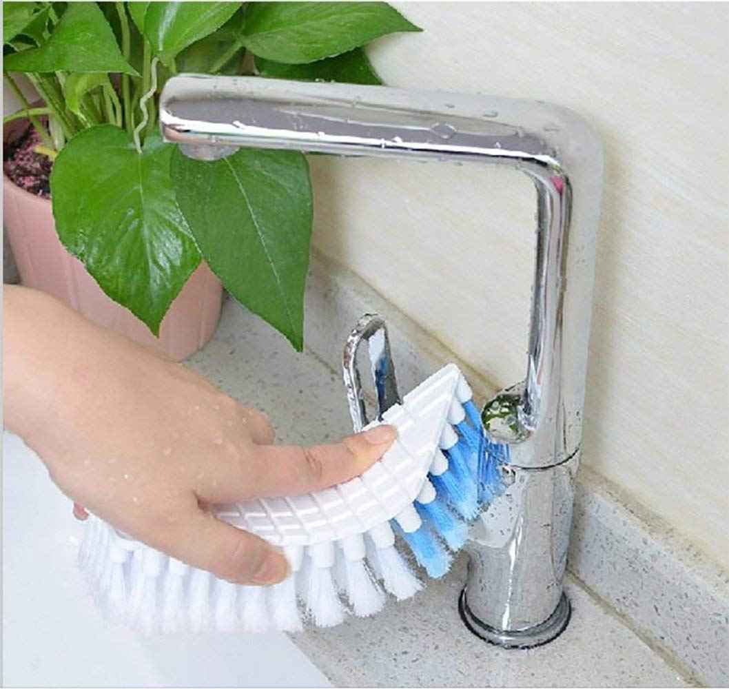 Flexible Cleaning Brush – Bendable for Tight Spots | Velvet Wipe